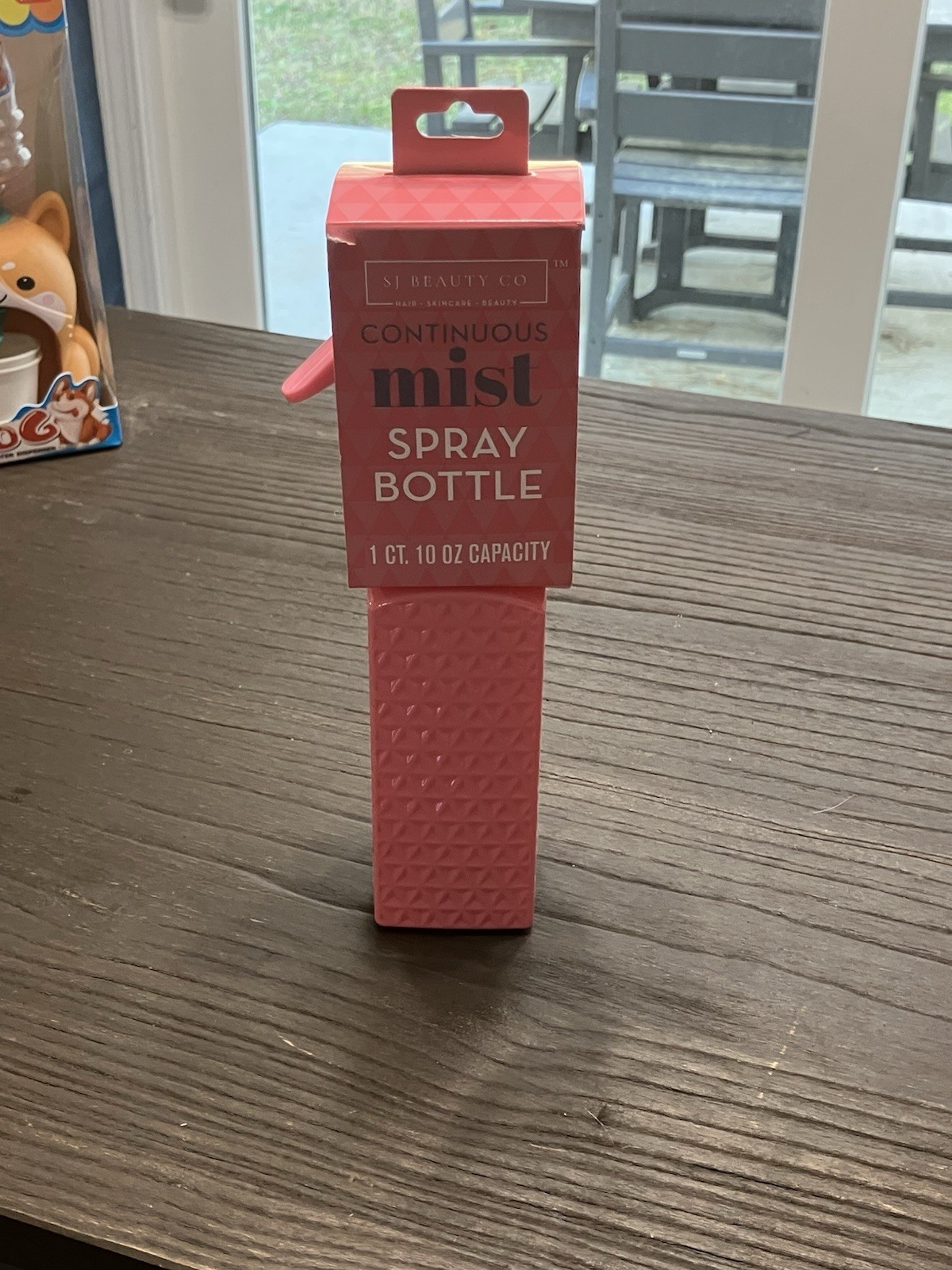 SJ Beauty Co Reusable Pink Plastic Spray Bottle 10 oz Continuous Mist