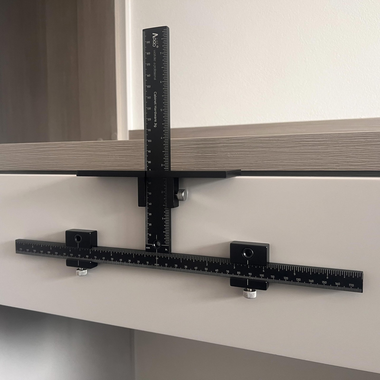 Basic Black Aluminum Alloy Cabinet Hardware Jig for Effortless Handles, Pulls,