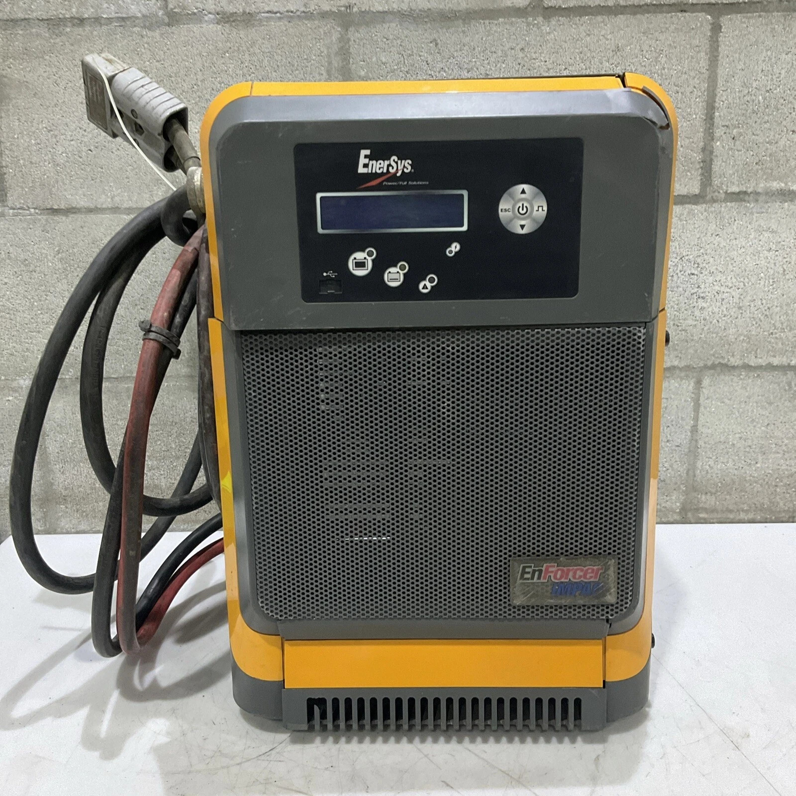 EnerSys Enforcer IMPAQ EI3-HL-4YE Battery Charger 480 VAC For Forklifts Trucks