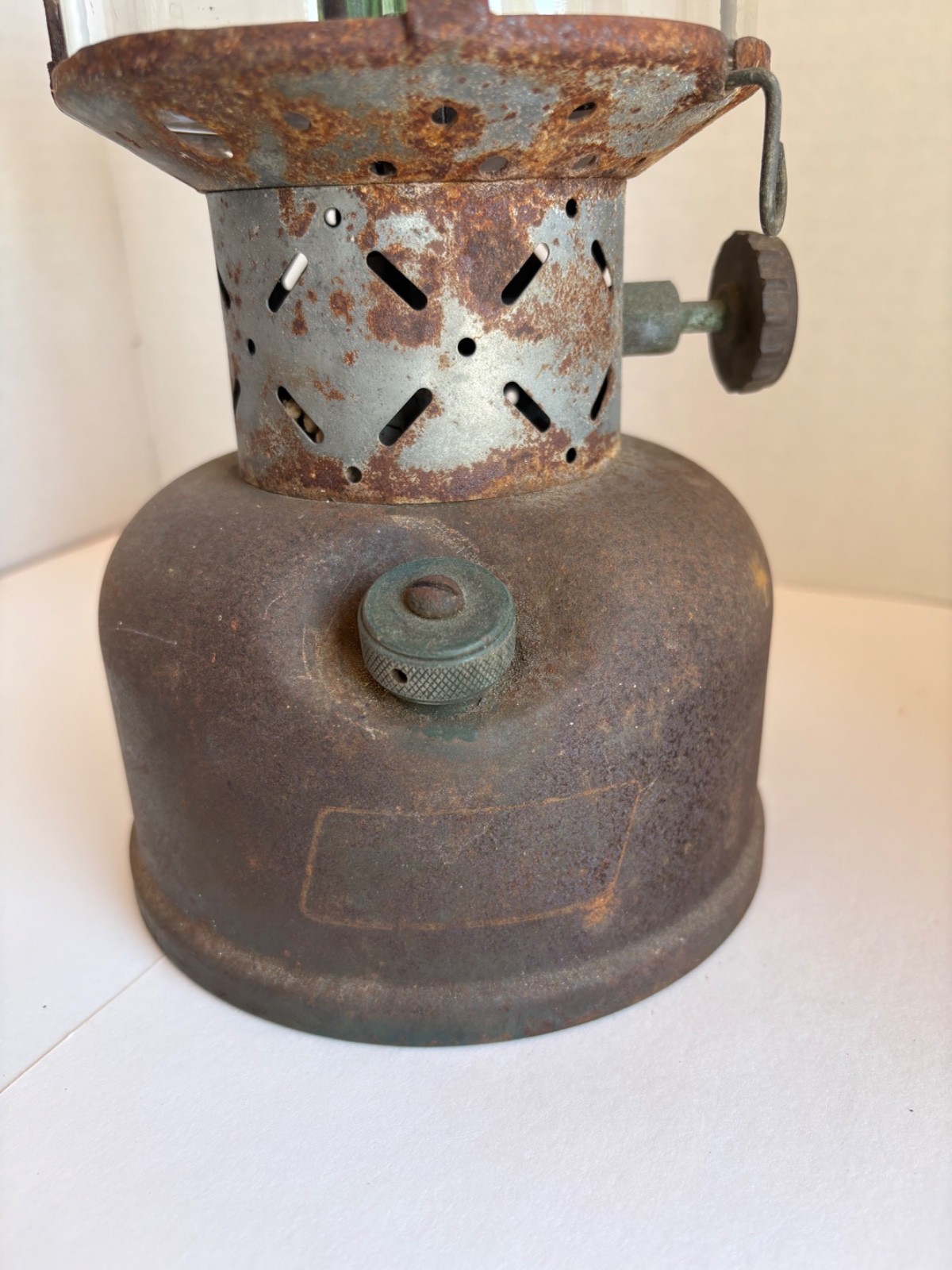 1958 Coleman 220E Lantern with Pyrex globe