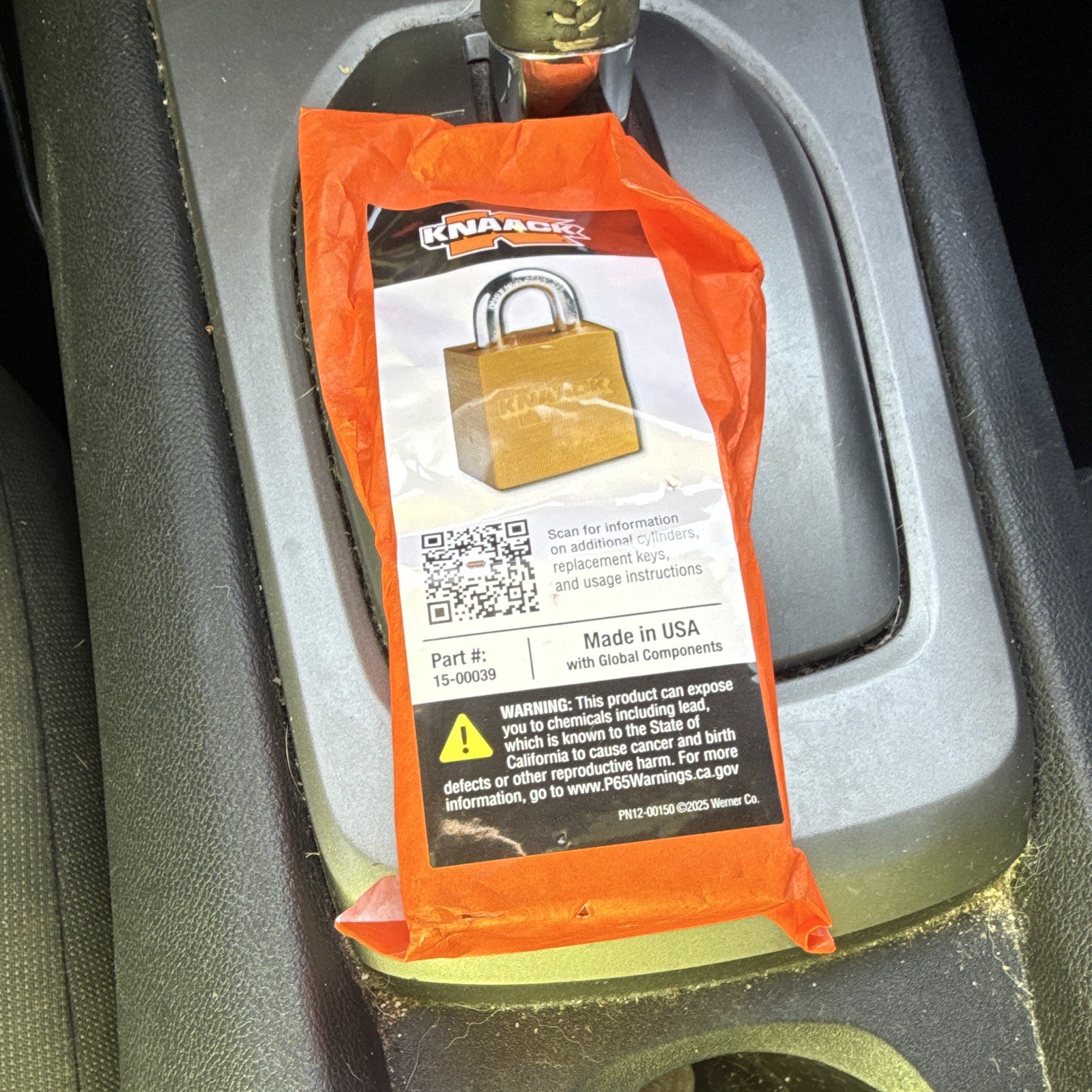 Knaack Brass Rekeyable Keyed Different Padlock Steel Shackle 5/16in 15-00039