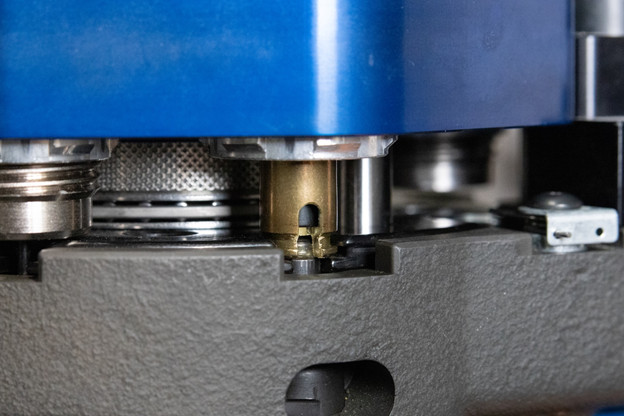 Armanov Hold Down Die & Swage Setter - 9MM