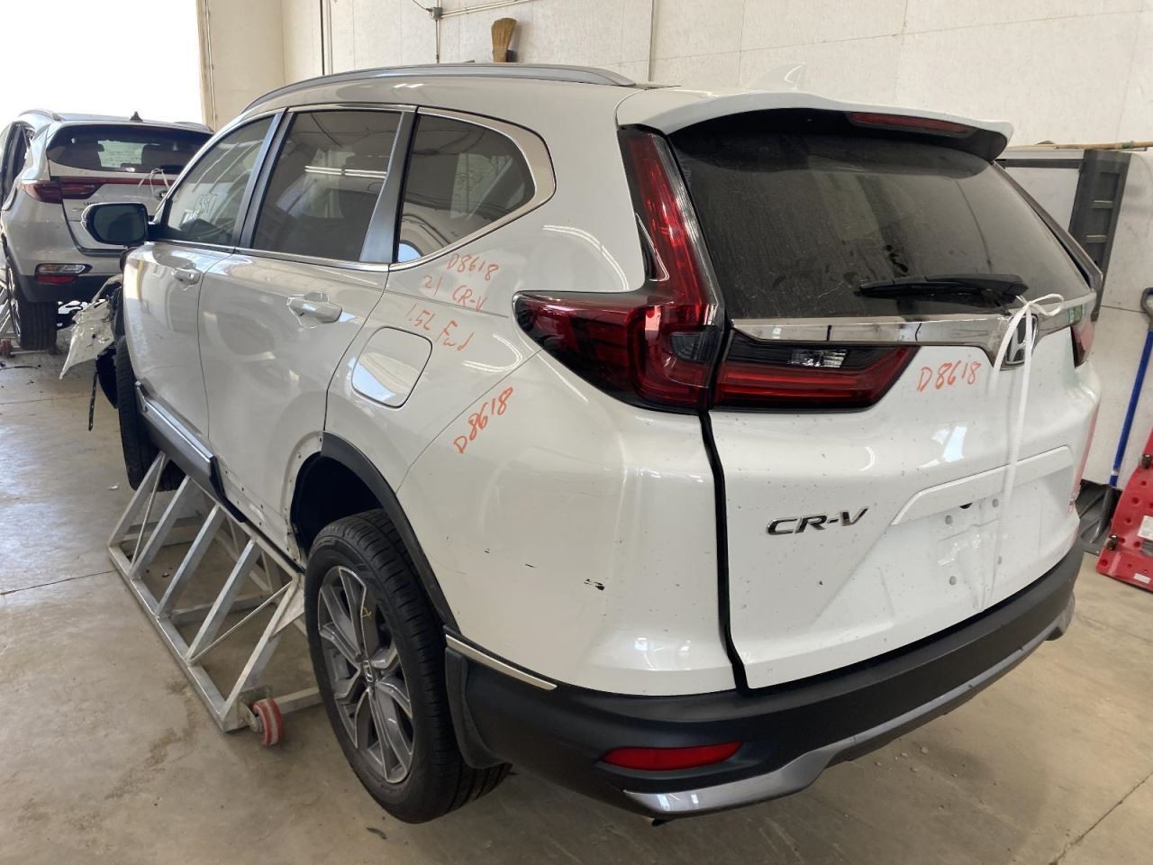 Air Shutter Lower Fits 20-22 CR-V 1020167