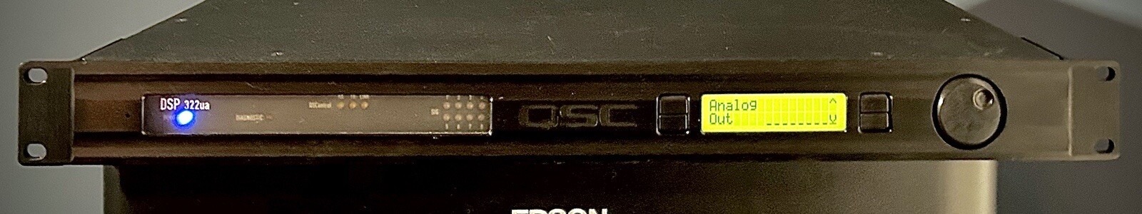 QSC-DSP 322UA--8in/8out-Processor-Active Crossover/Processor/Management