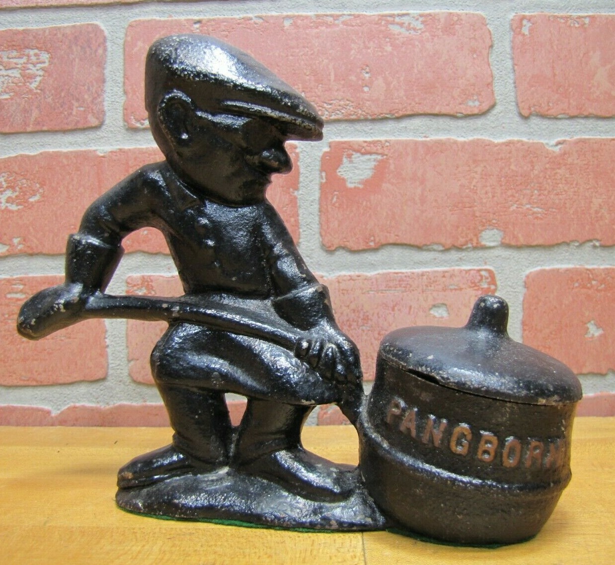 PANGBORN Old Cast Iron Foundry Worker Doorstop Decorative Art Statue