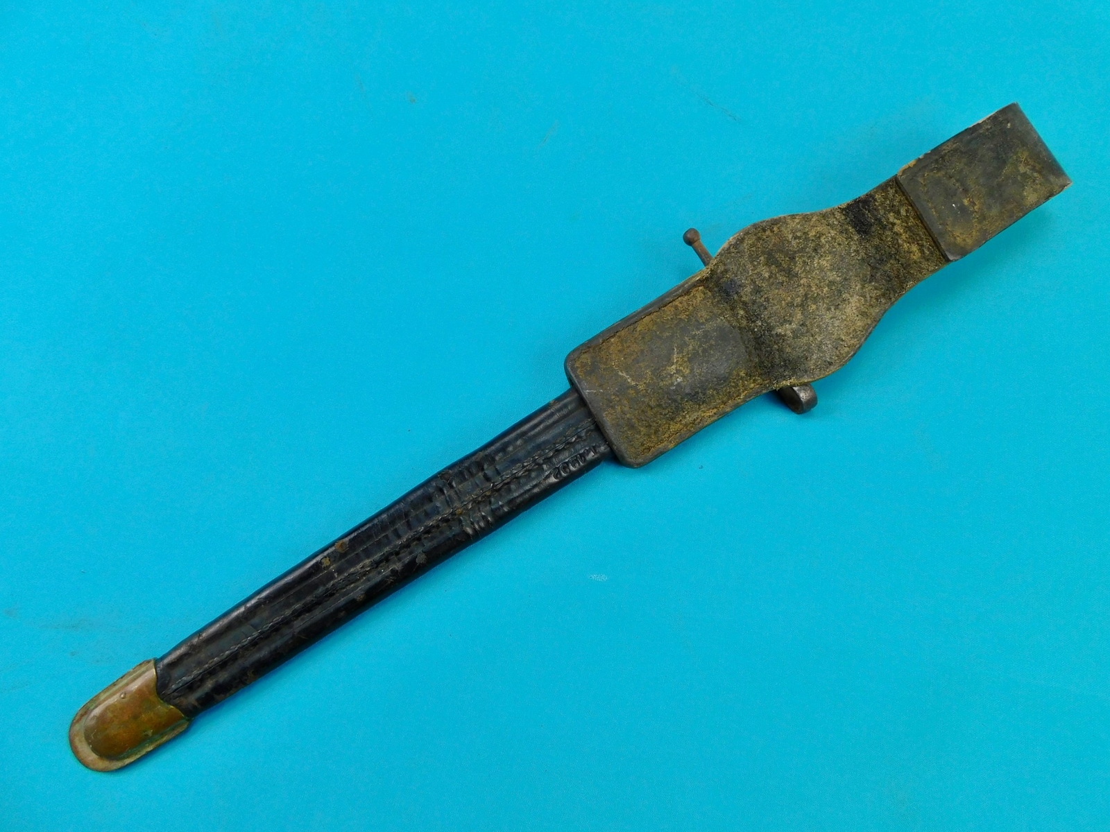Italian Italy Vintage WW2 Bayonet Fighting Knife w/ Scabbard Frog