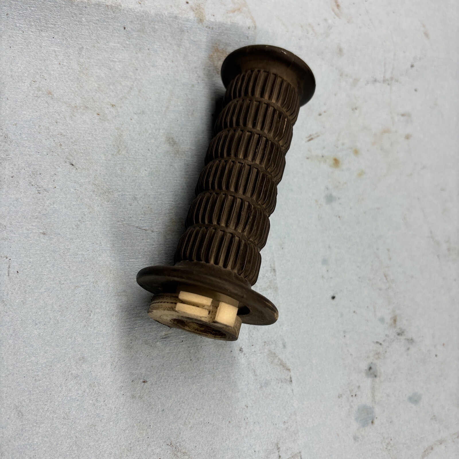 1974 Yamaha dt125 Enduro throttle tube grip