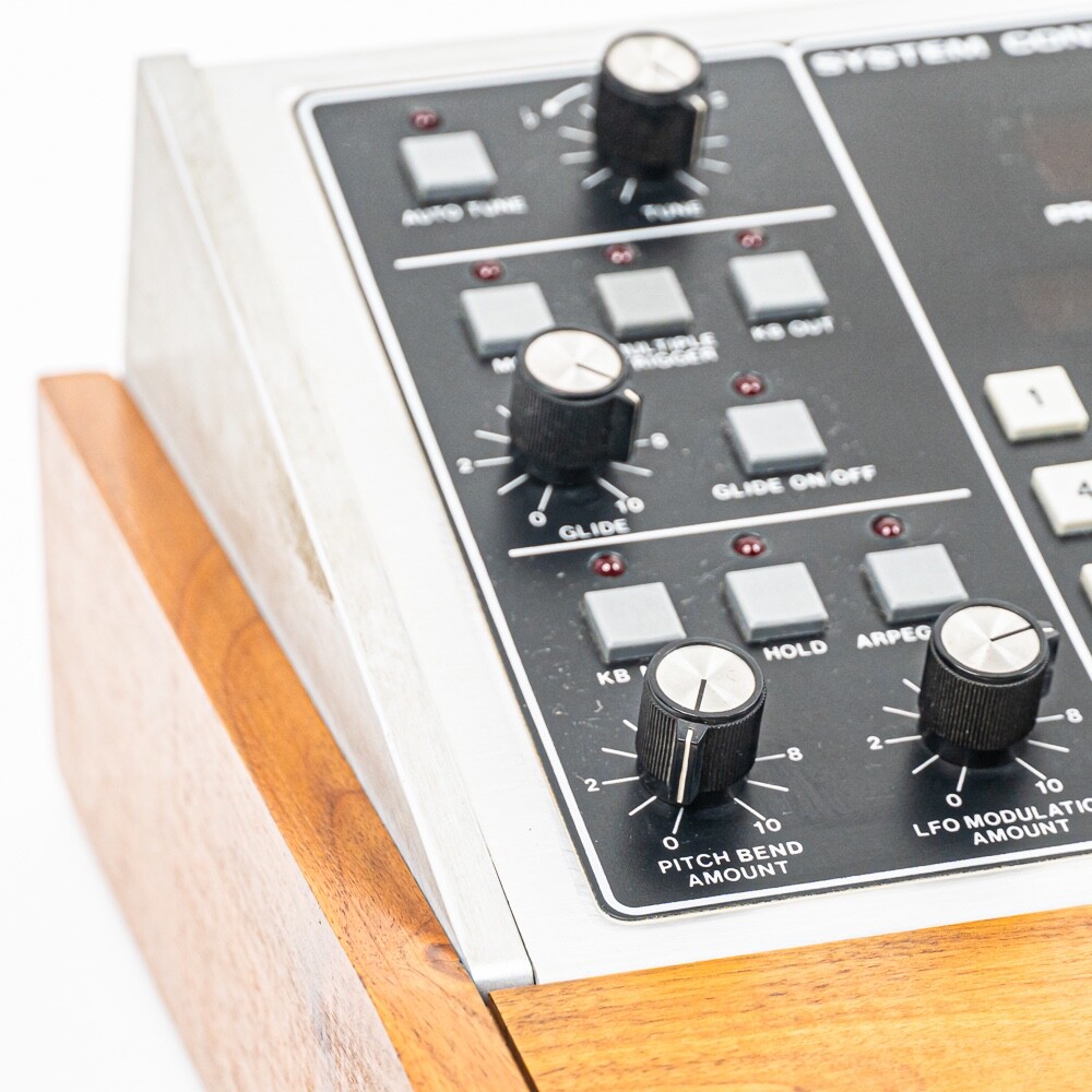 Moog Memorymoog Plus - Vintage 6-Voice Analog Synth with MIDI & Sequencer