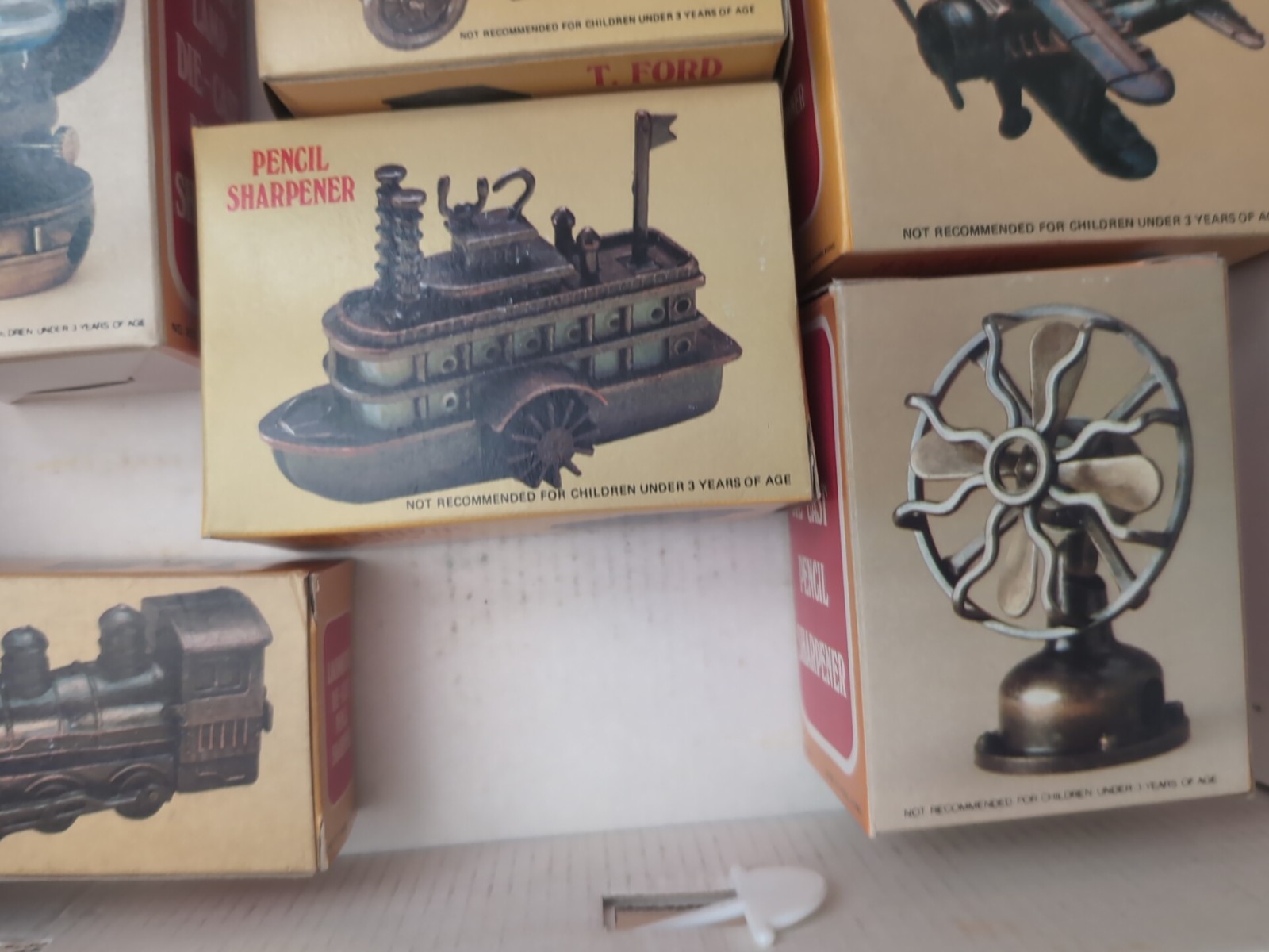 Case Die Cast Pencil Sharpener Collection Antique Miniatures New