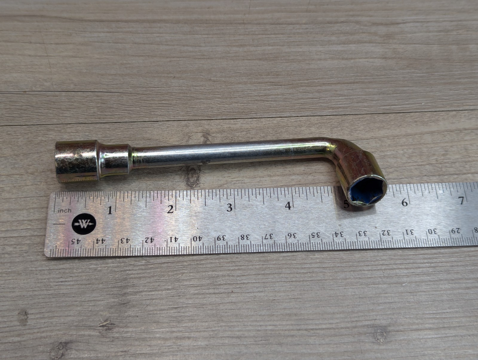 L Shaped Double Ended 6 Point Socket Wrench 13