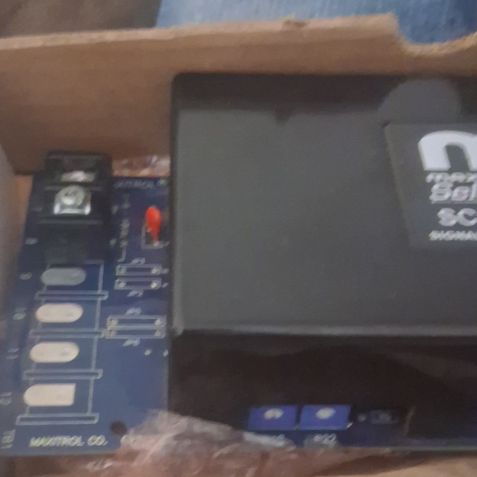 Maxitrol Selectra SC30-090 Signal Conditioner NEW and Complete