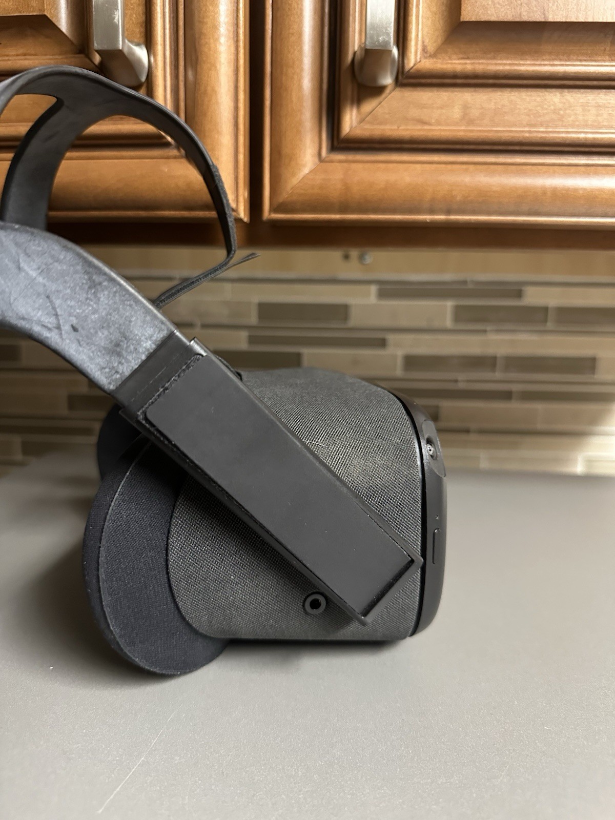 Meta Oculus Quest 1 Headset Only 64GB Black