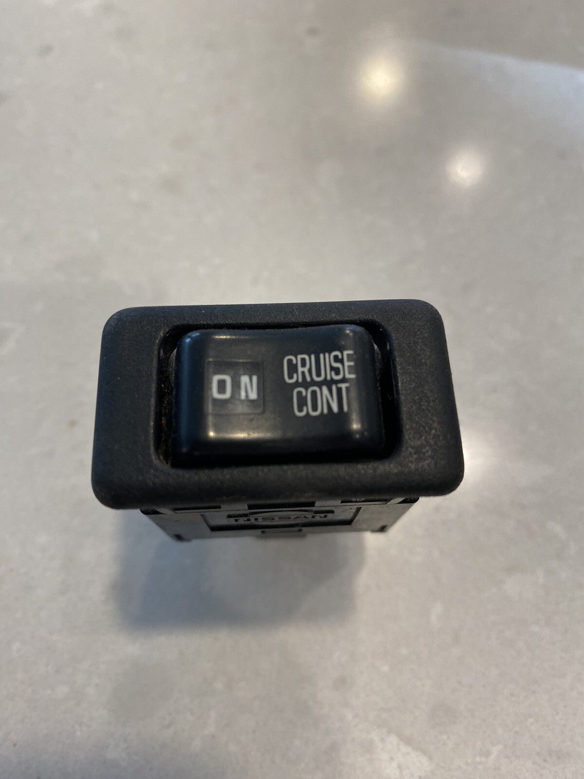 1996-2000 1997 1998 Nissan Pathfinder SUV Dashboard Cruise Control On Switch OEM