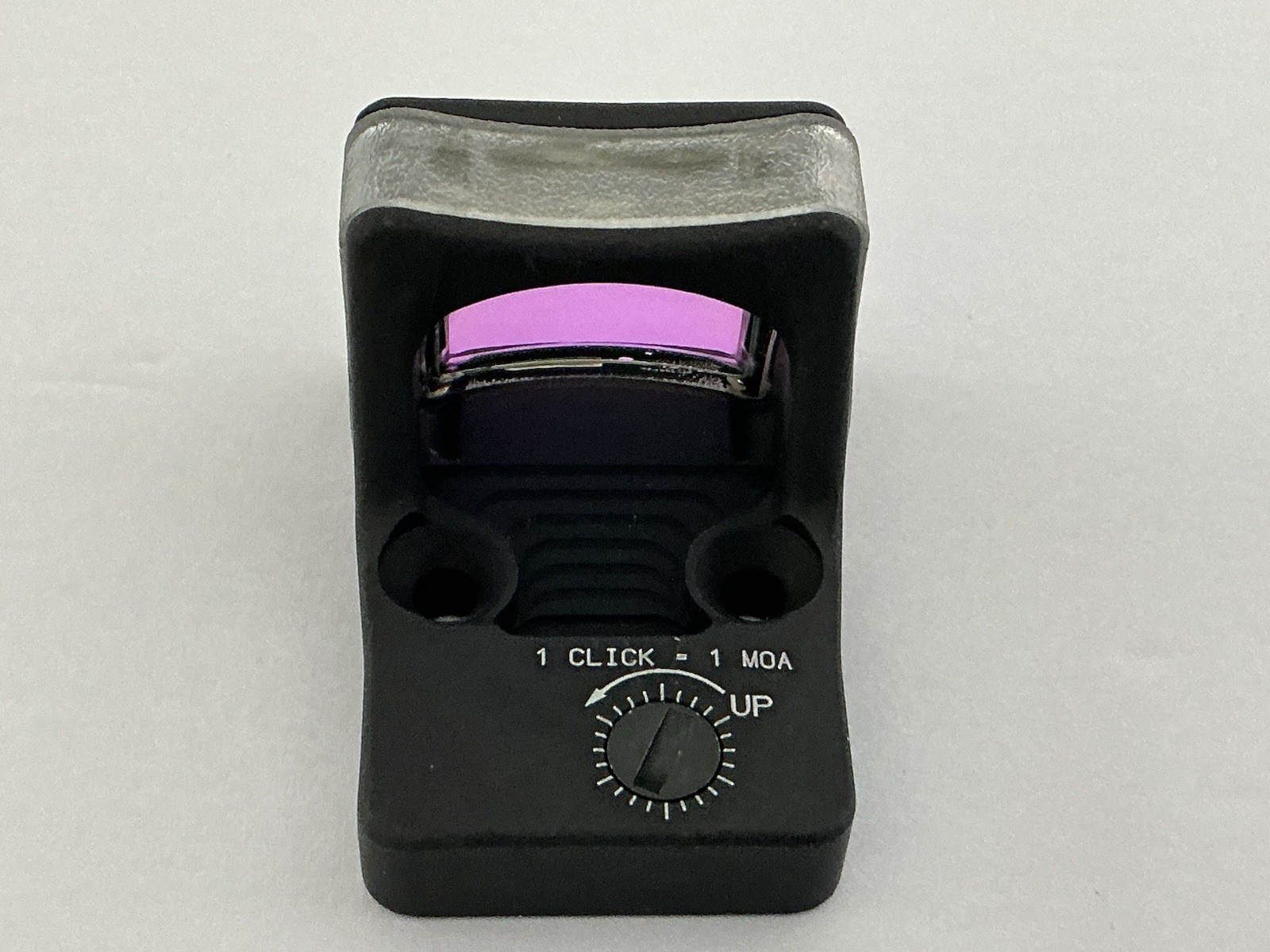 Trijicon RM05 RMR Dual Illuminated Reflex Sight, 9.0 MOA, Amber Dot