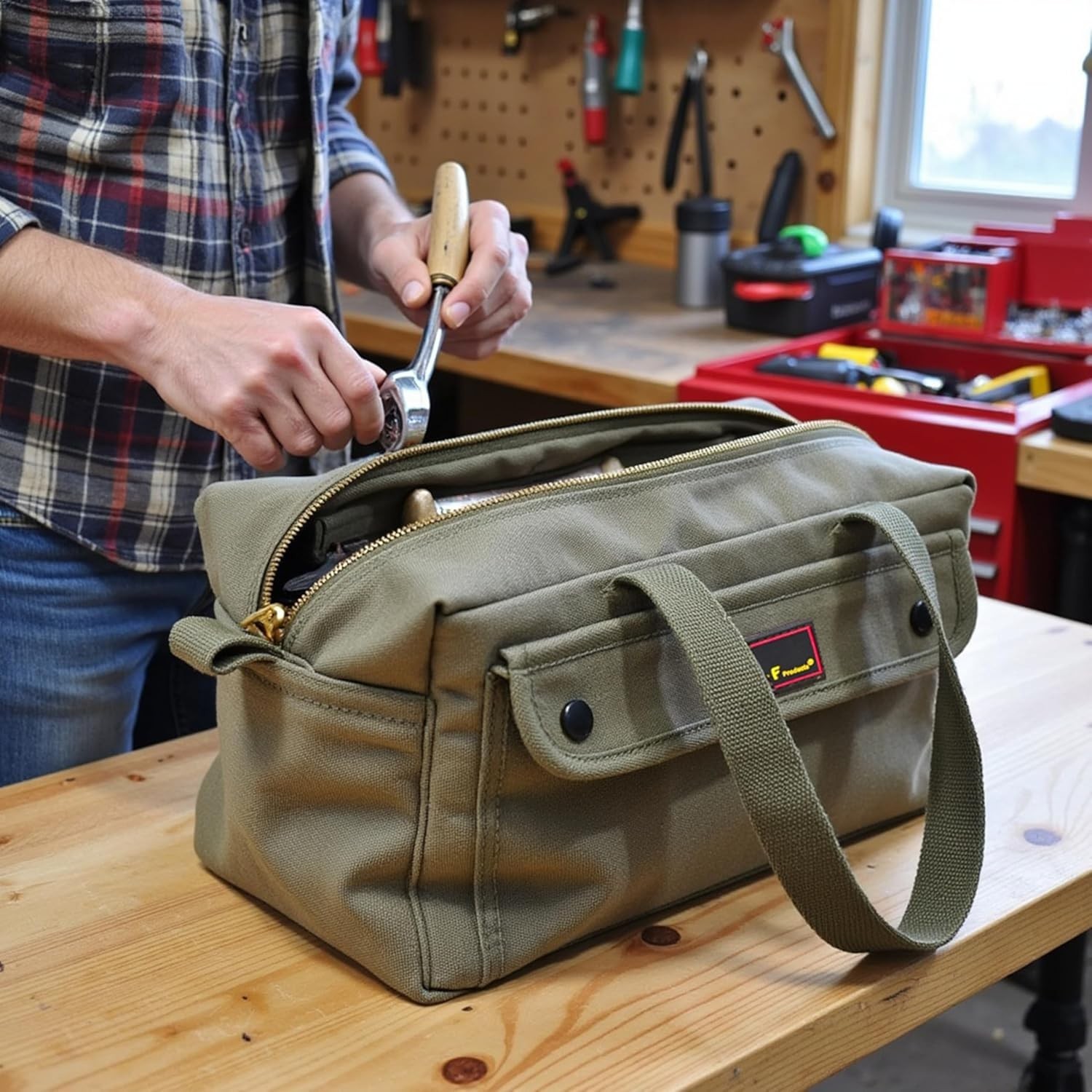 Waxed Canvas Military Duffle Bag Water-Resistant Adjustable Strap Fully Lined