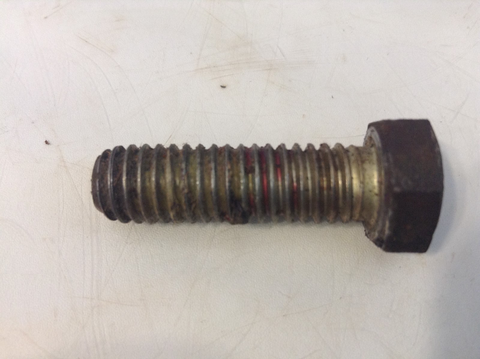 527274 - A Used Grade 8 Bolt For A New Idea 5406, 5407, 5408, 5409, 5410 Mowers
