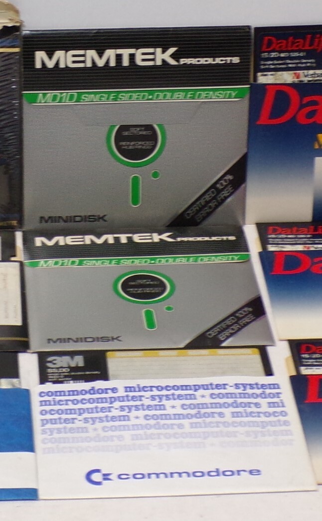 Commodore 64 Vintage 5.25" Floppy Disk Software Bits Collection - Lot 031825WT-A