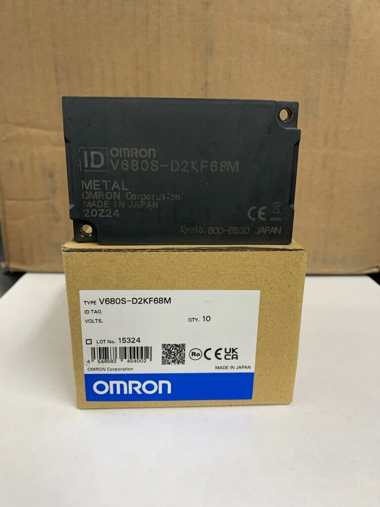 NEW IN BOX GENUINE OMRON V680S-D2KF68M V680SD2KF68M RFID TAG