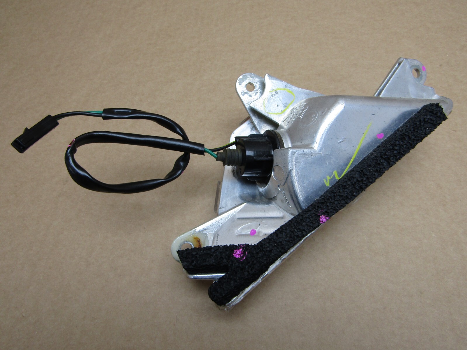 Kawasaki 650 Ninja 2018 2,768 miles front indicators pair (14556)