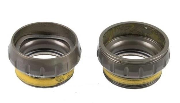 new Campagnolo Record Bottom Bracket Outboard Cups IT Italian OC9-REI