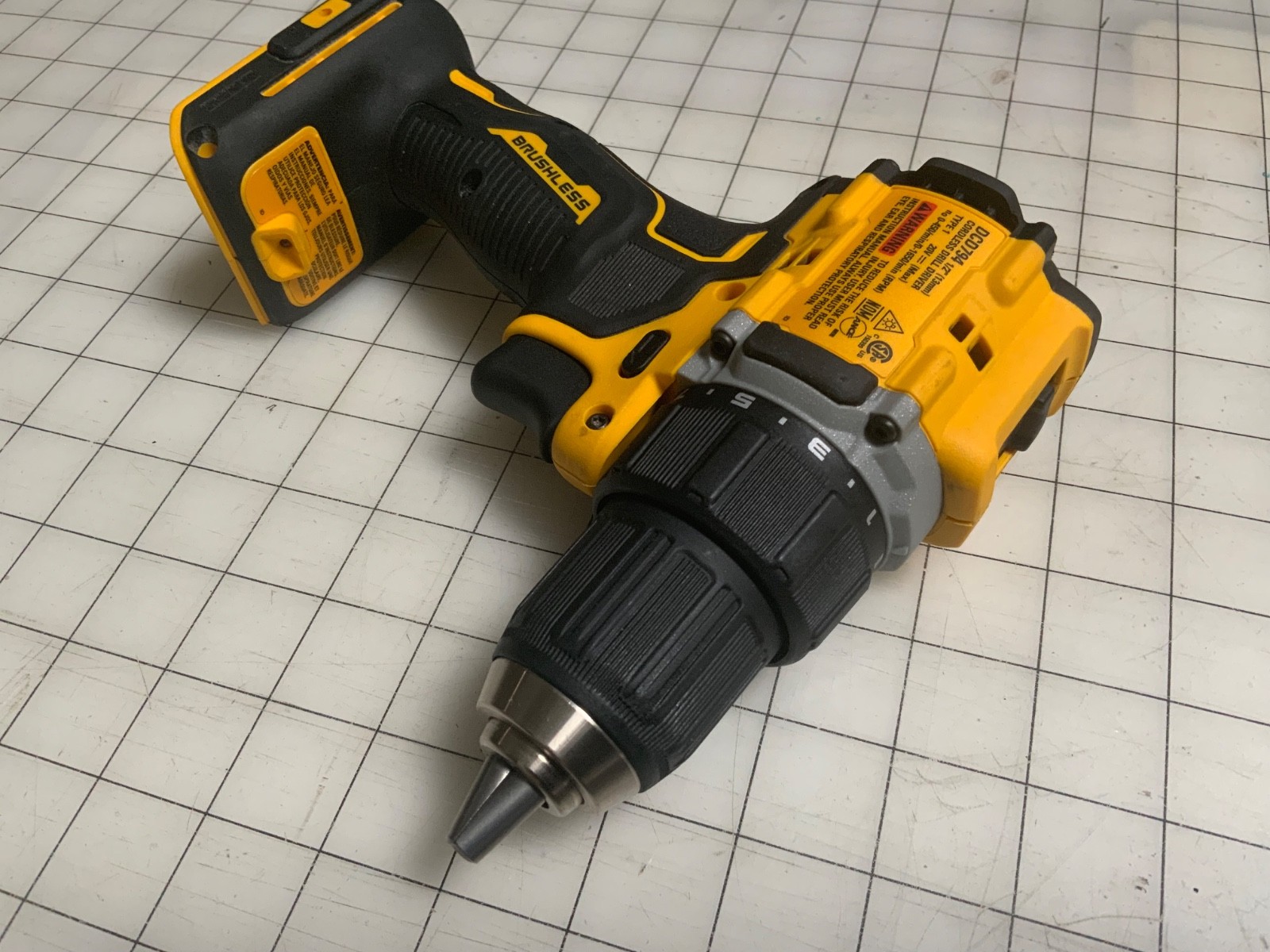 DEWALT DCD794 20V MAX 1/2" Compact 2-Speed Drill Drive barely used