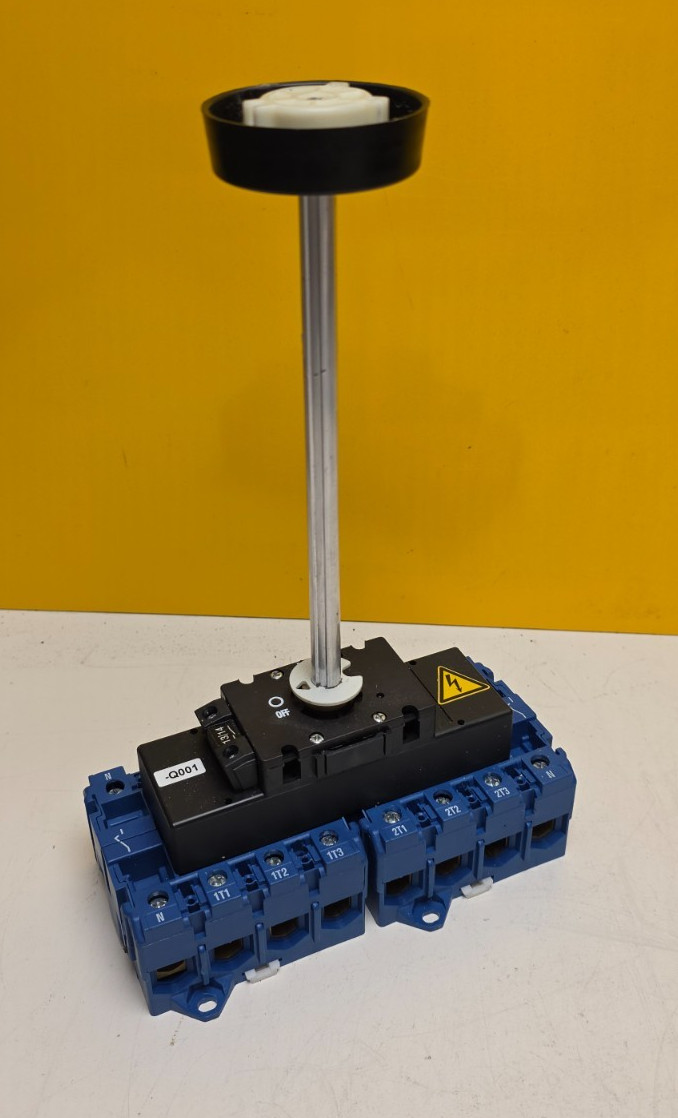 Kraus & Naimer KG100 T208 8 Pole Switch 100A 400V 3p+N