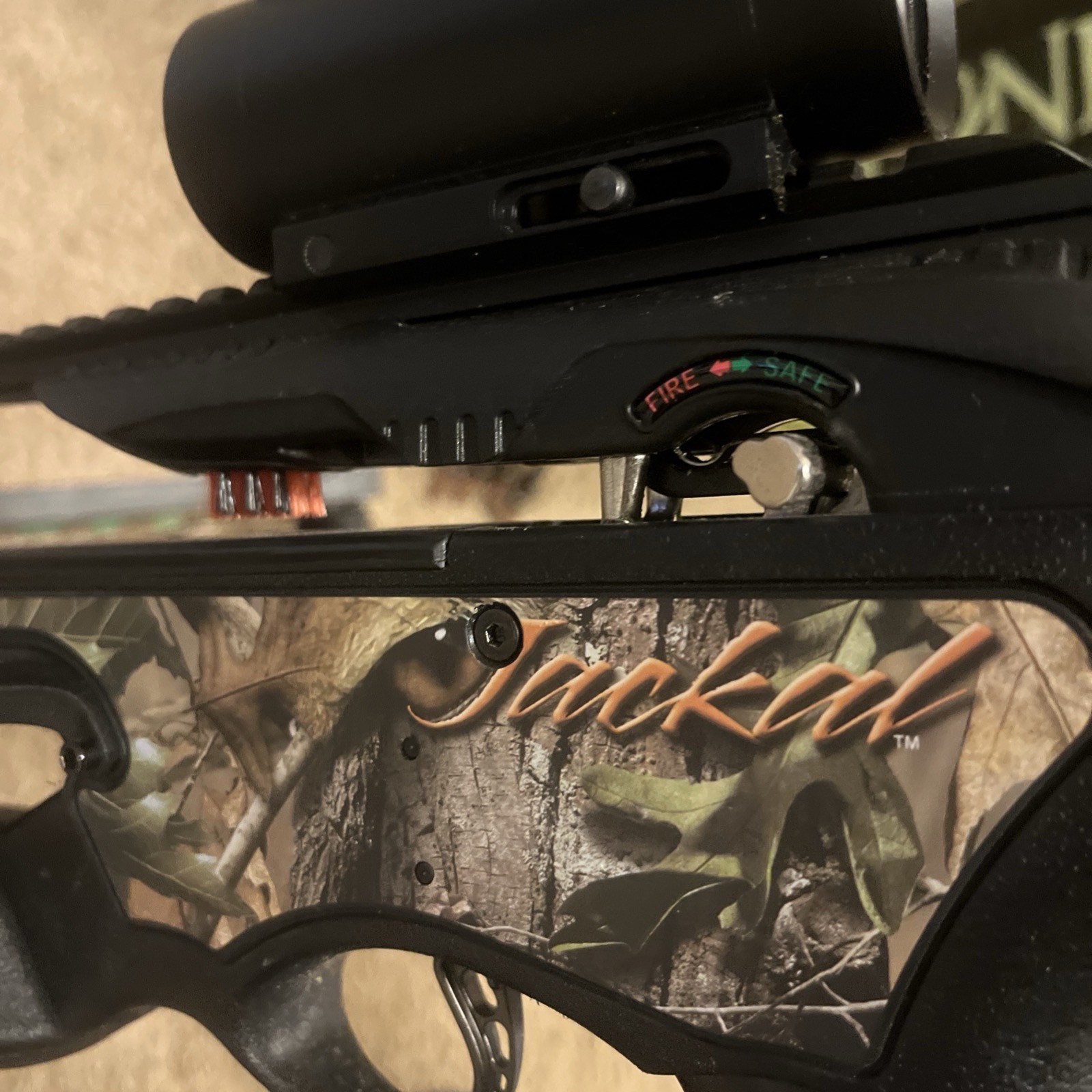 61102 Barnett Jackal Crossbow Camo with Target
