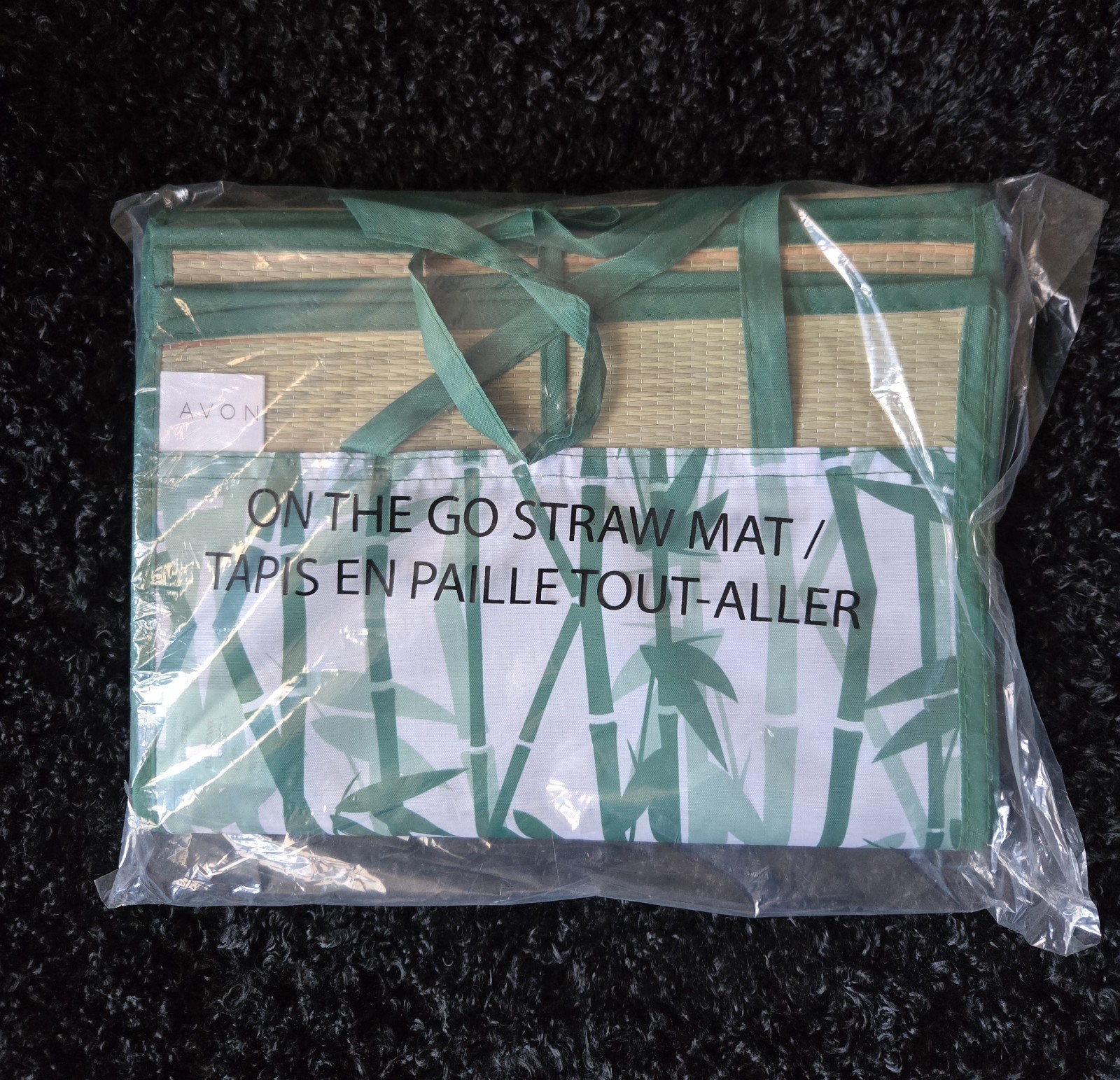 AVON On-The-Go Roll-Up Straw Mat Yoga Floor Picnic Beach NEW Sealed