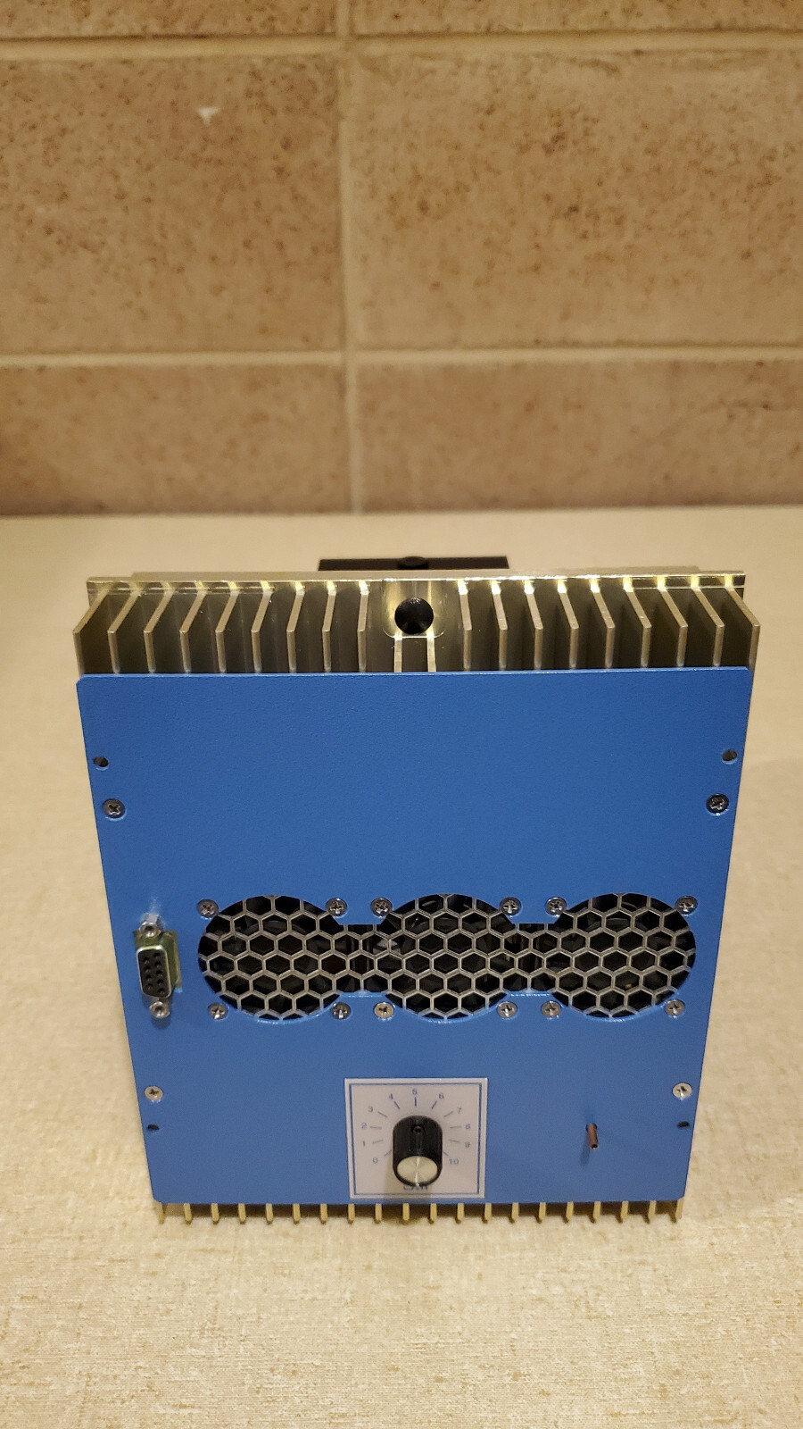 Horiba Newport Peltier Sample Cooler F-3004. For Horiba Jobin-Yvon Fluoromax-4.