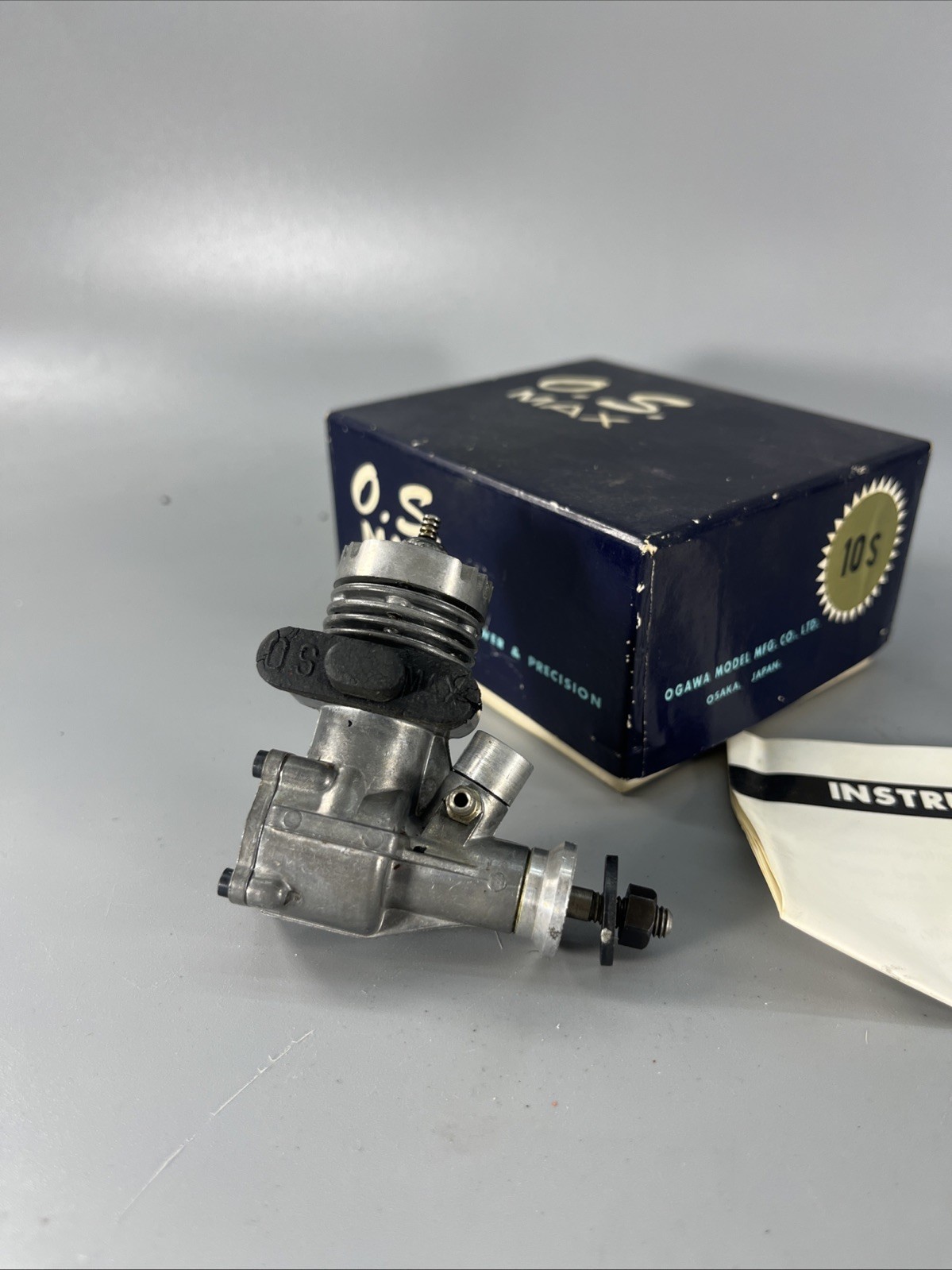 O.S MAX -10S Radio Controlled Nitro Engine Used Good Condition With Box