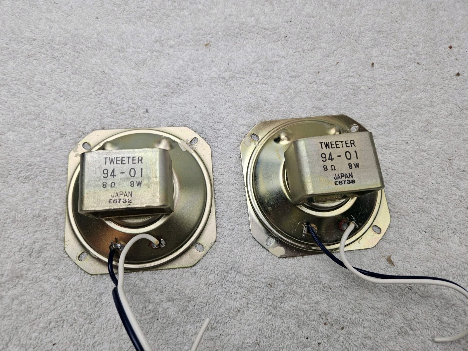 VINTAGE  PIONEER TWEETER   94-01  PAIR   WORKING