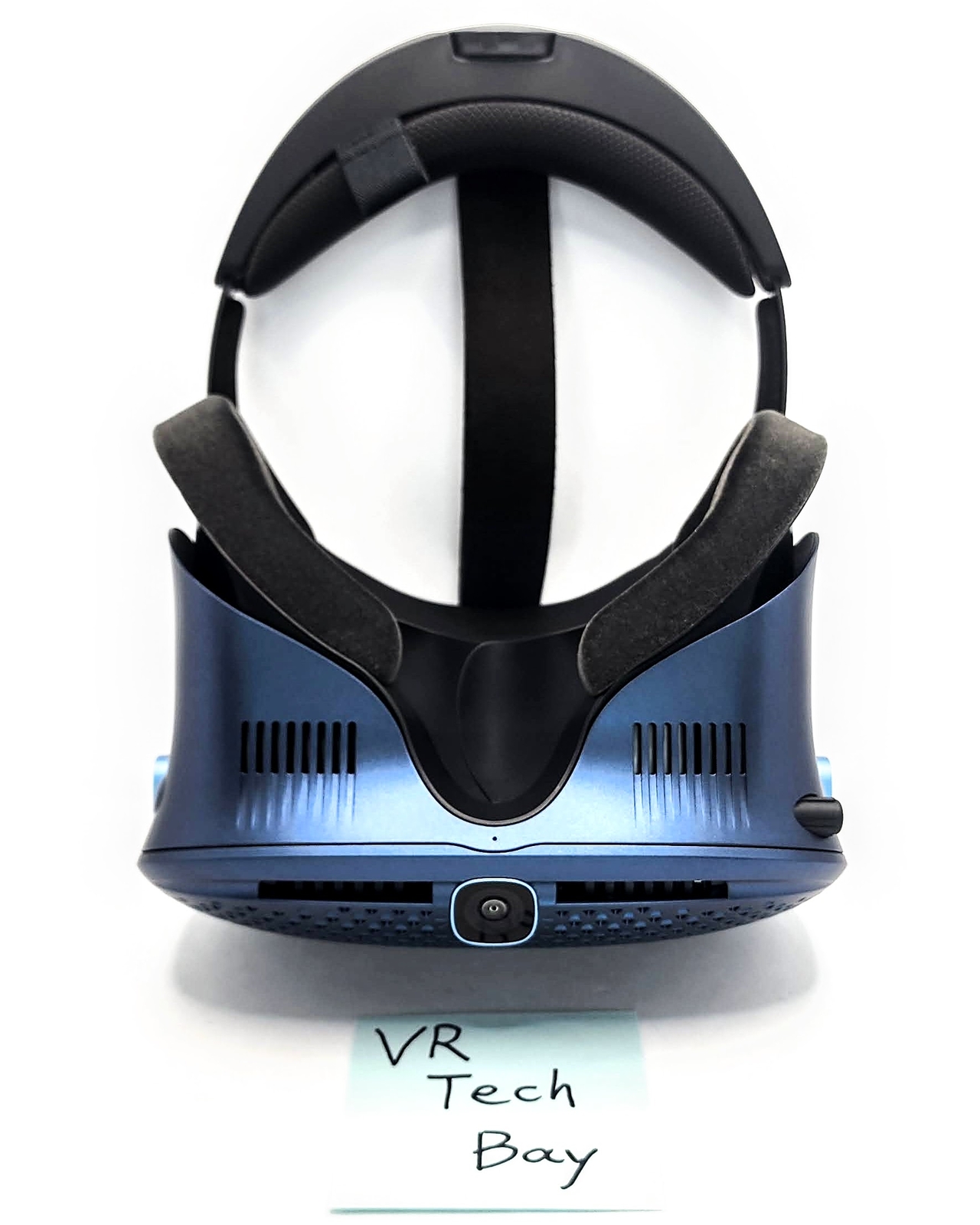 HTC Vive VR Cosmos Headset