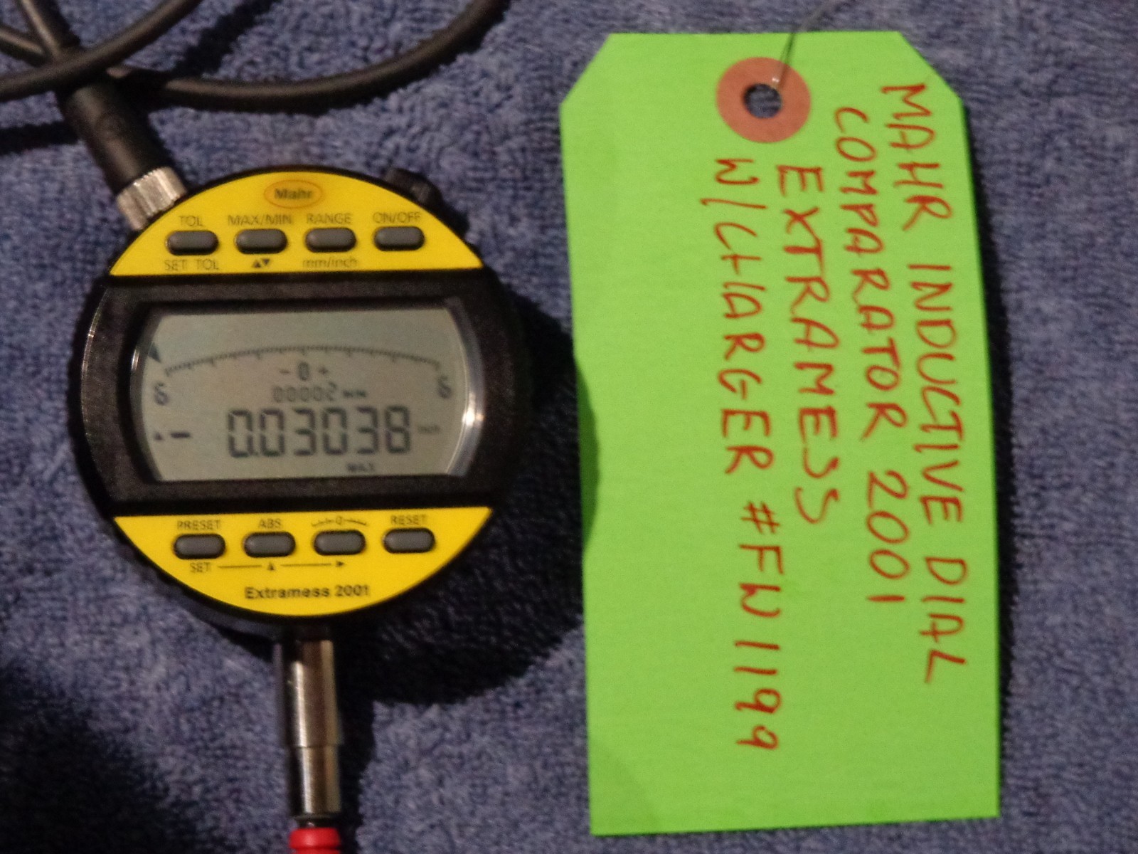 MAHR INDUCTIVE DIAL COMPARATOR EXTRAMESS 2001 W/CHARGER #FW1199