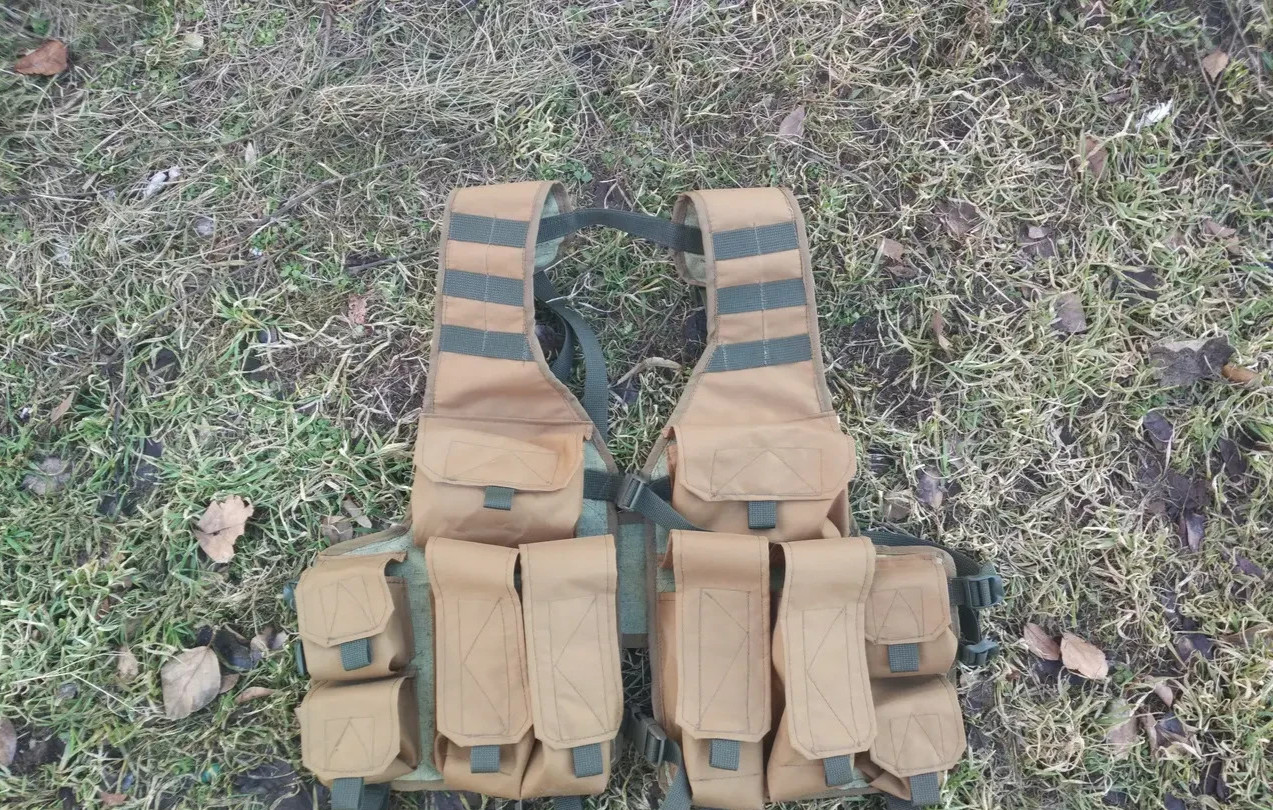 Unloading vest Coyote ZSU red sand for AK RPK unloading💛💙