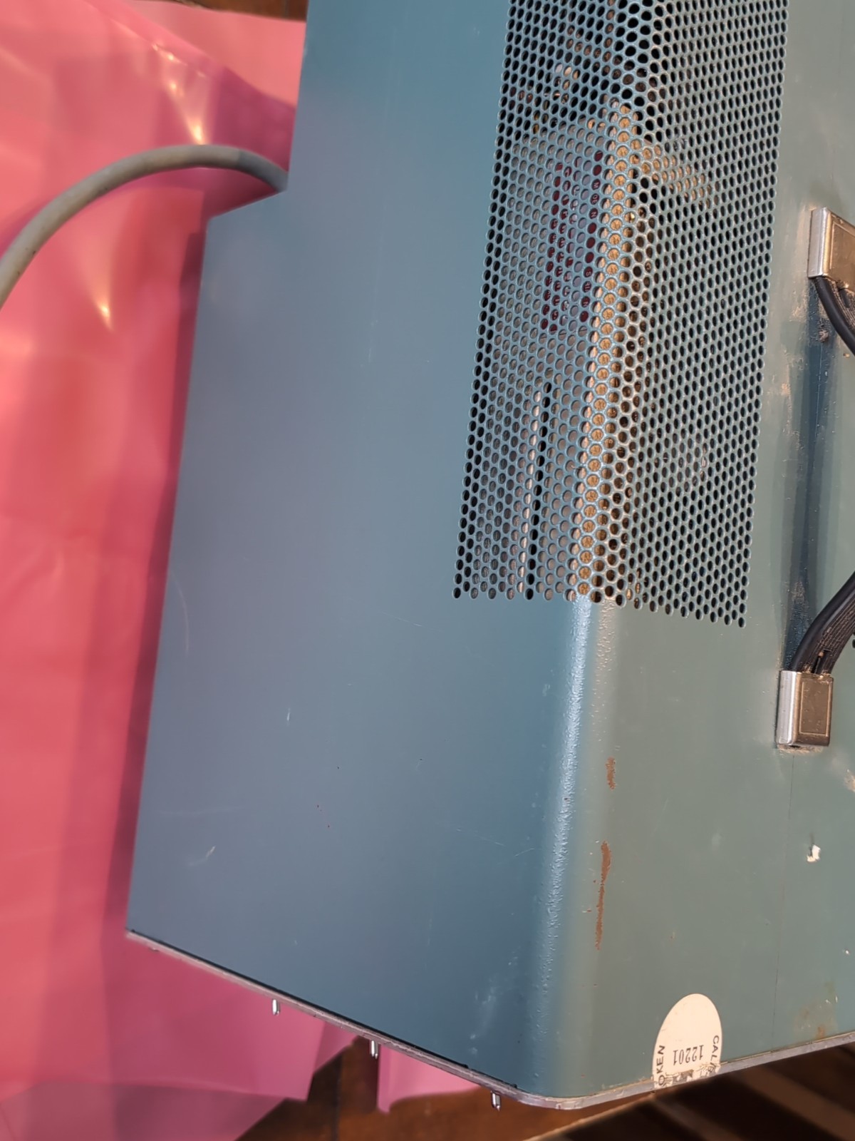 Triple Output DC Power Supply Model TP330