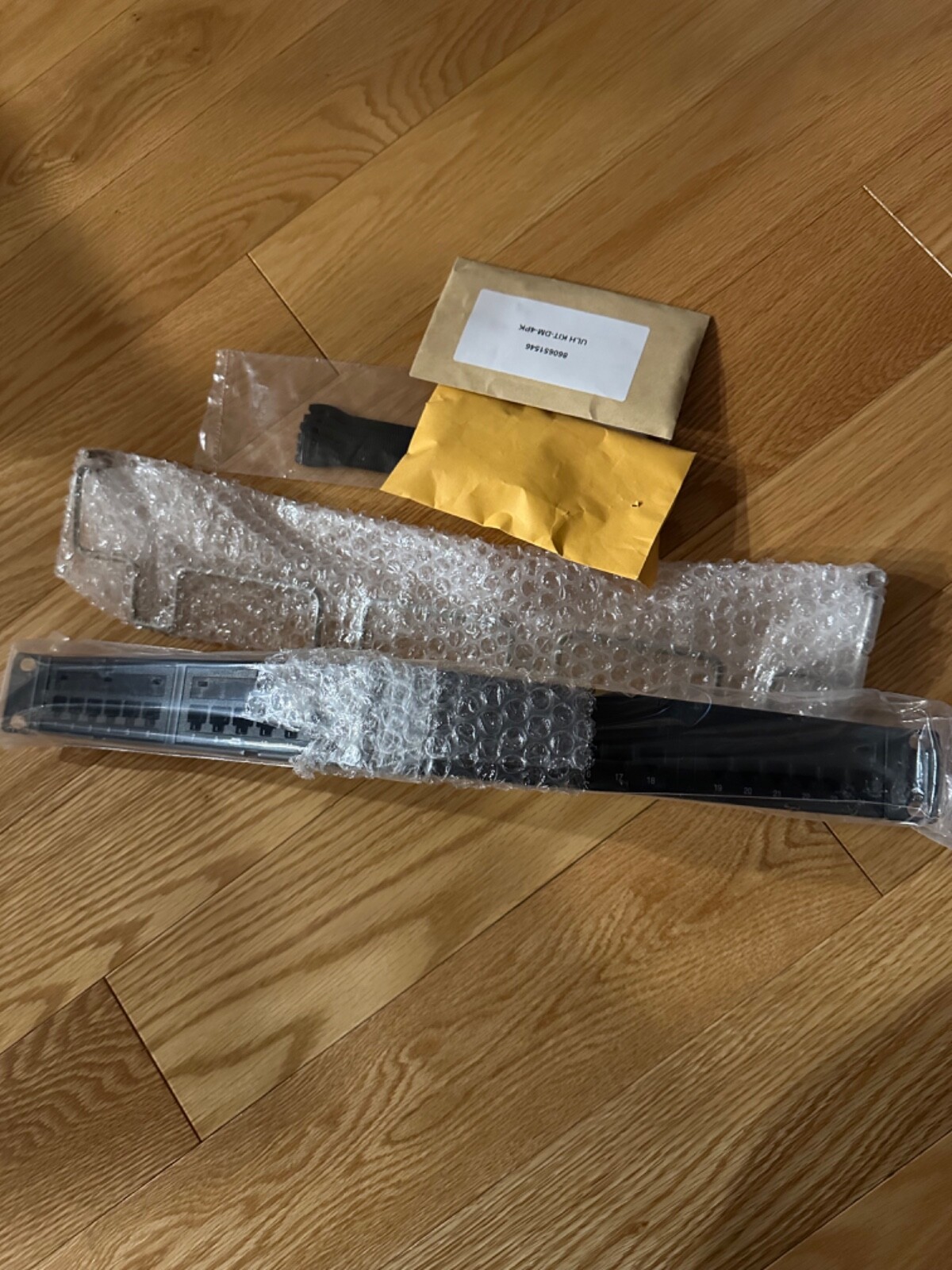Commscope Angled Distribution Panel CAT 6A - 760162826 | UNPA-6A-DM-1U-24