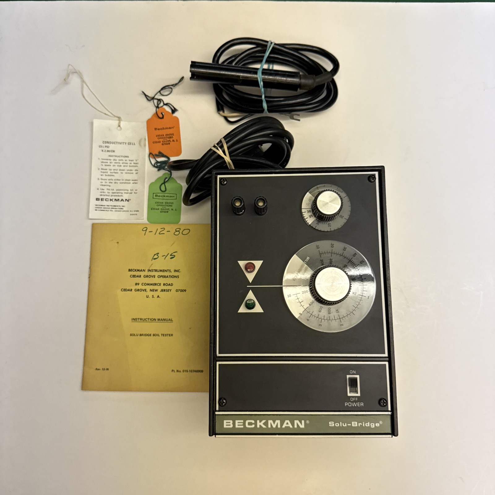 Beckman Solu-Bridge SD-B15 Conductivity Controller Science Electronics Box