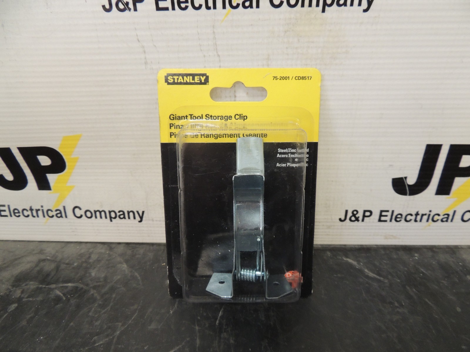 Giant Tool Storage Clip 75-2001  CD8517 STANLEY