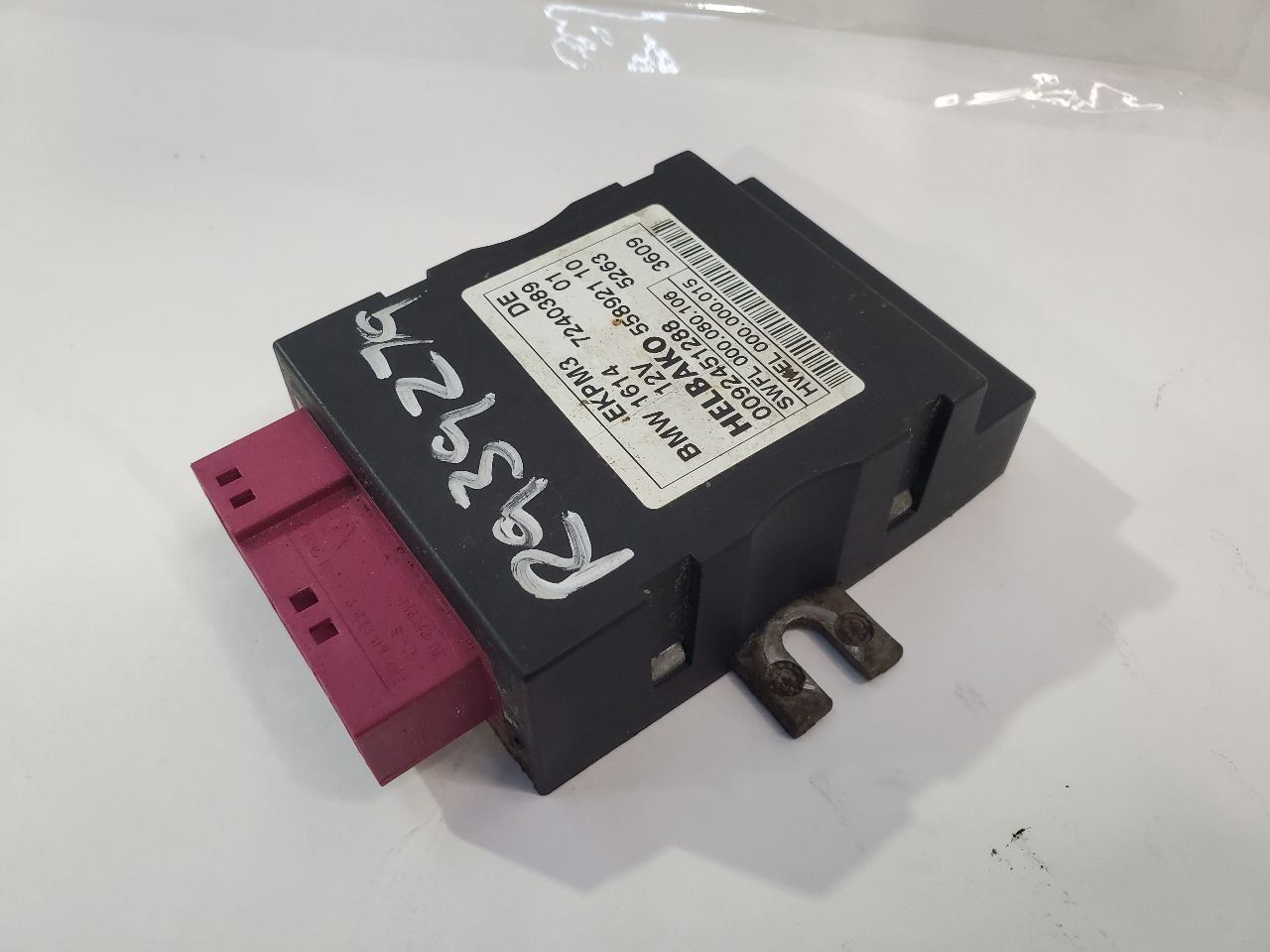2009 2015 BMW 750i OEM Fuel Pump Control 7240389