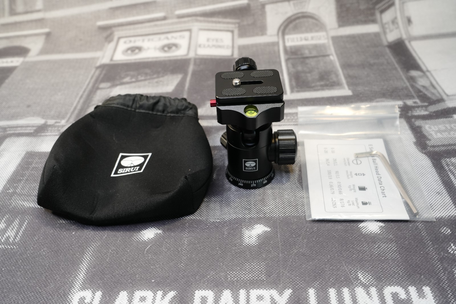 SIRUI E10 Compact Ball Head