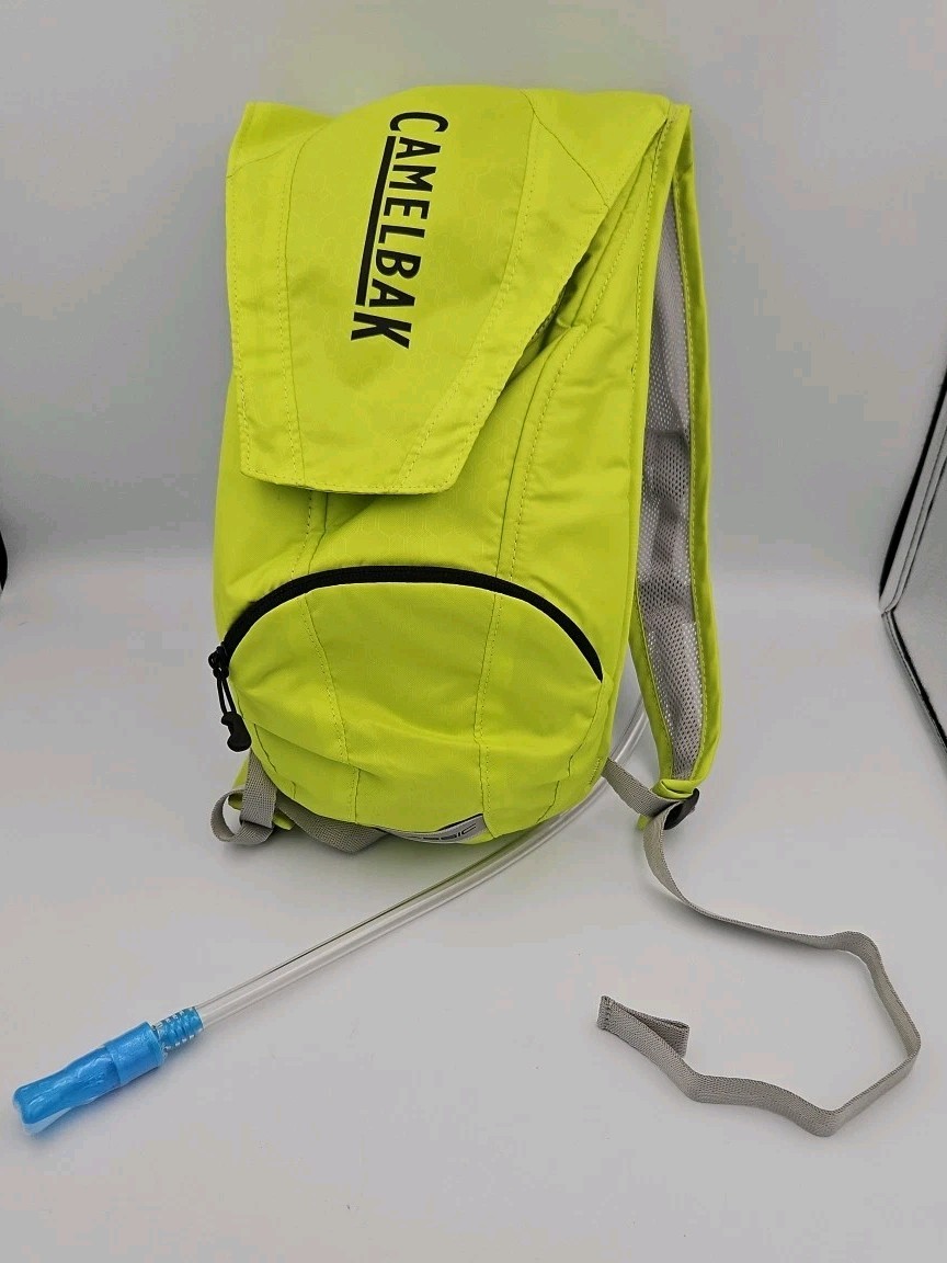 Camelbak Classic 2.5L 85oz Crux Hydration Pack Neon Lime Punch