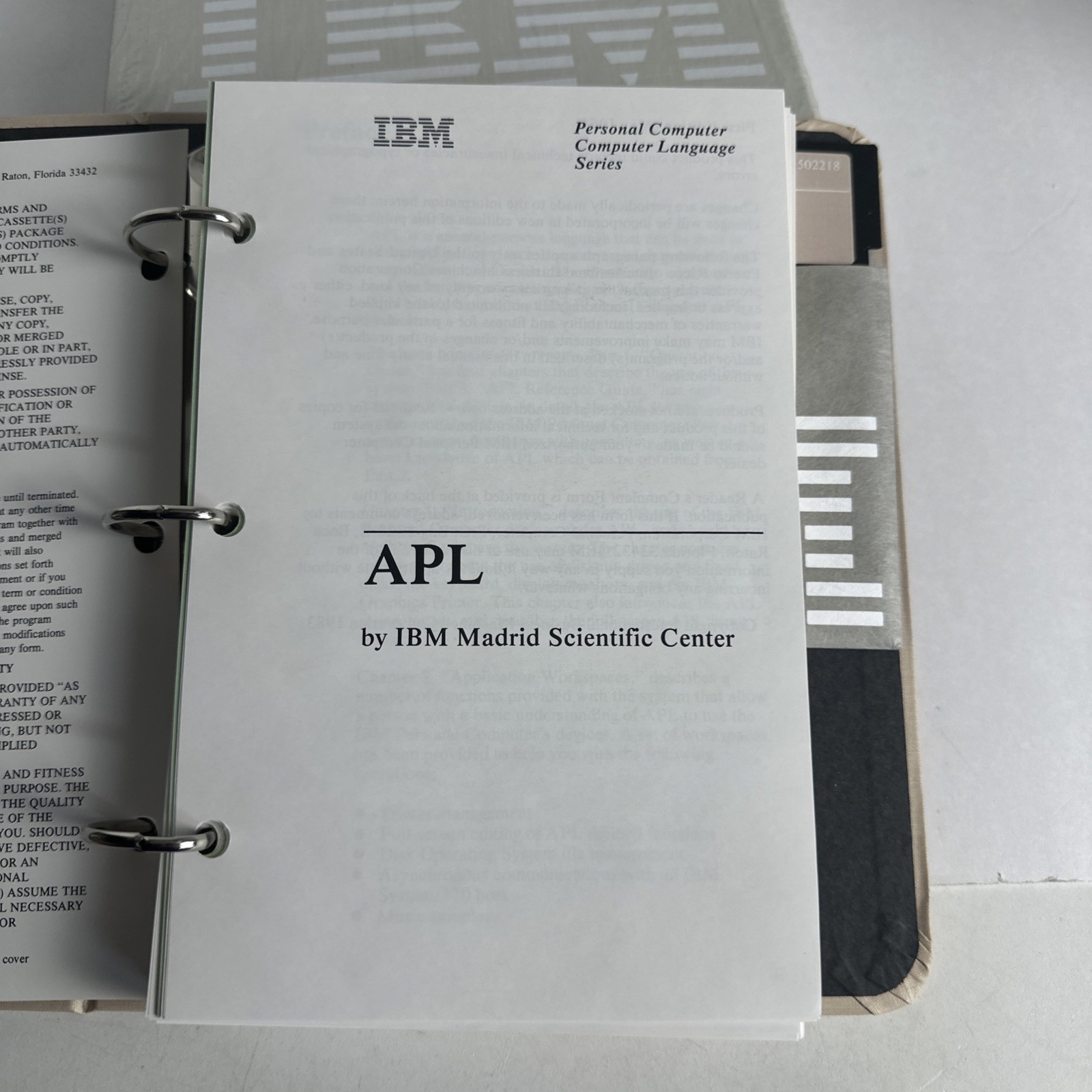 Vintage PC Computer Software IBM APL Language 1st Edition 1983 Book Manual 5.25"