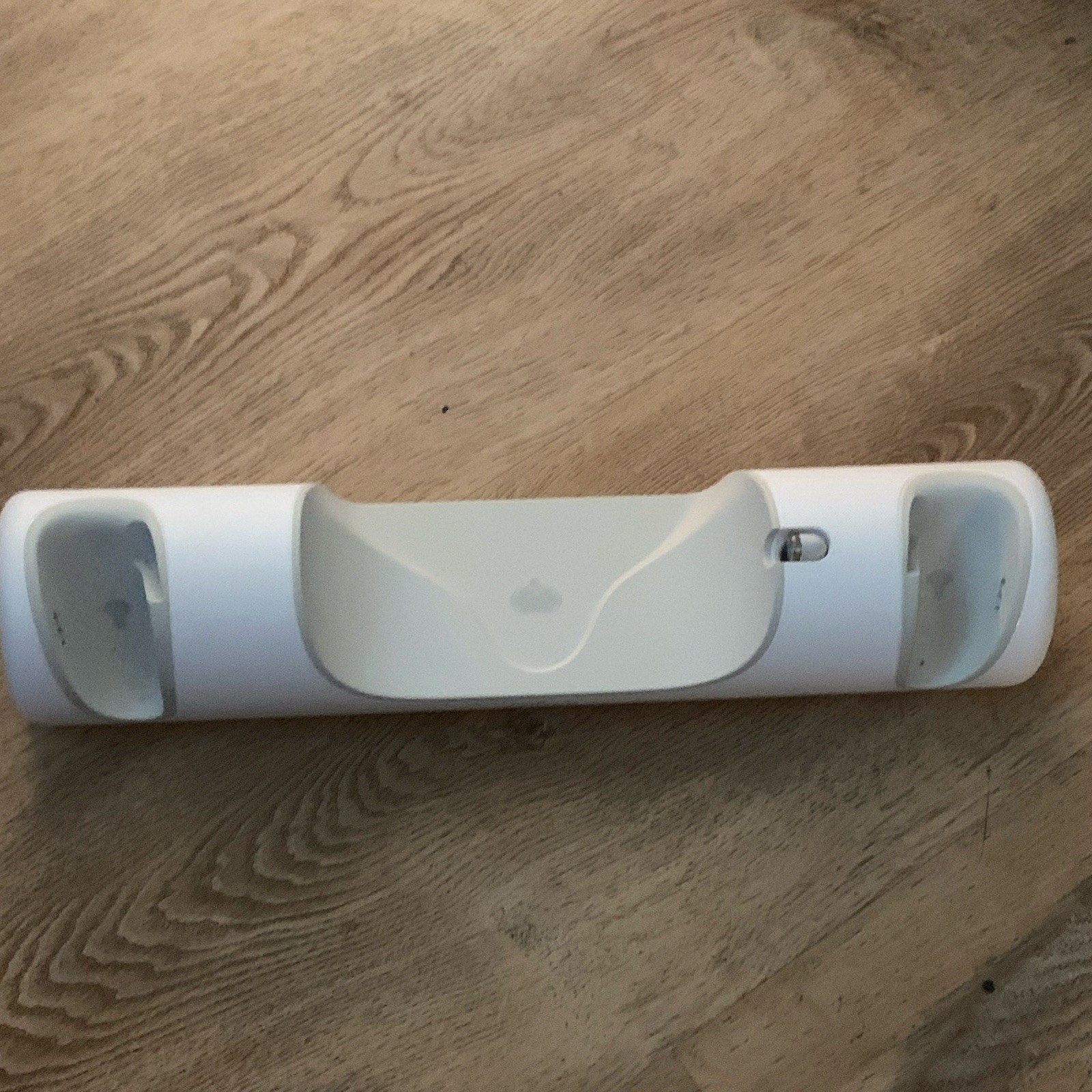 Anker VR Charging Dock Stand, White, for Headset & Controller ocluless quest 2