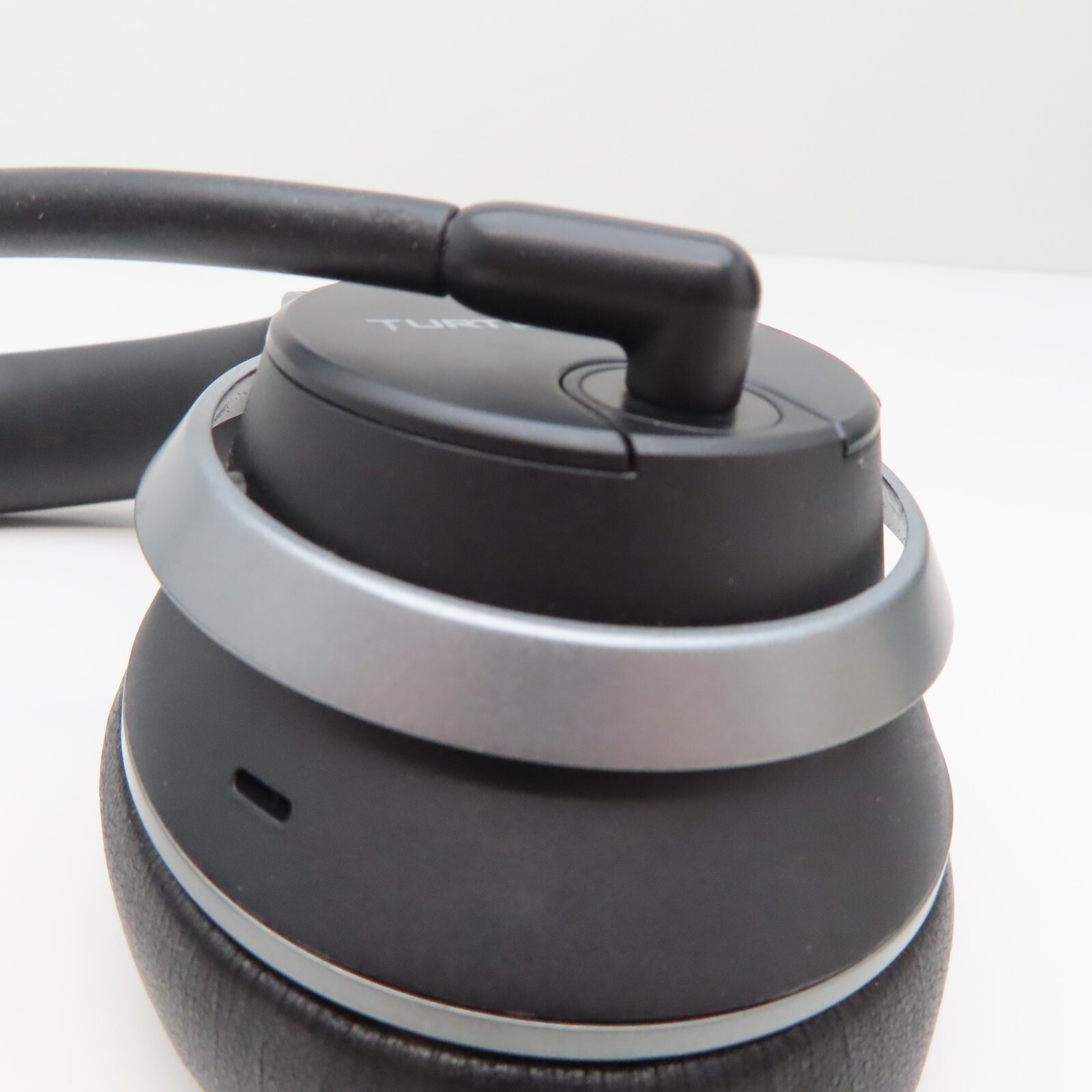 Turtle Beach Stealth Pro Bluetooth Wireless Gaming Headset for Xbox