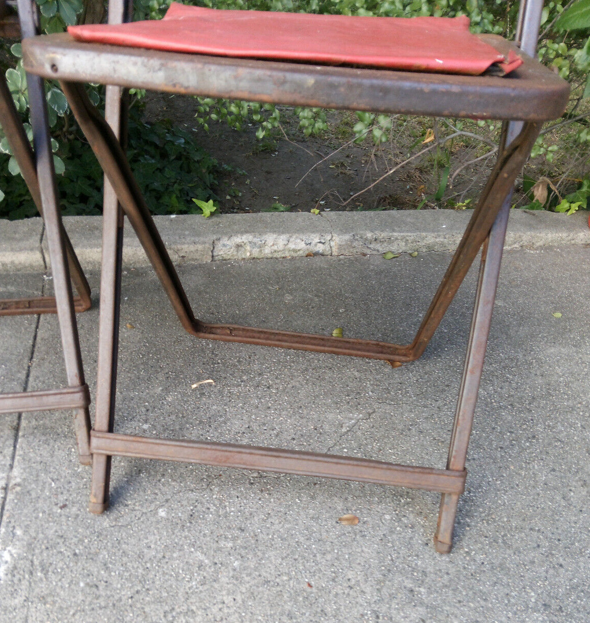 Vintage Rusty Metal Folding Chairs Set of 4