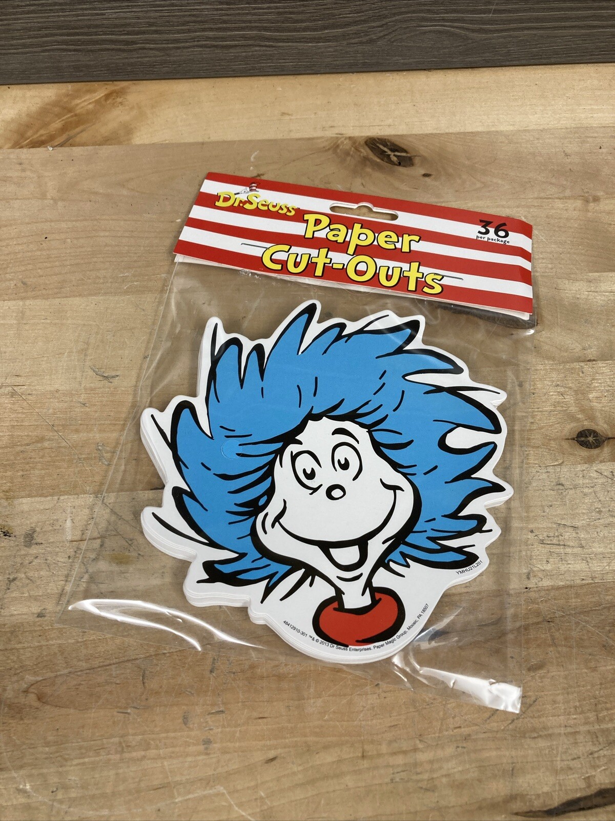 Dr. Seuss Thing 1 Paper Cut-Outs Eureka EU-841291 New