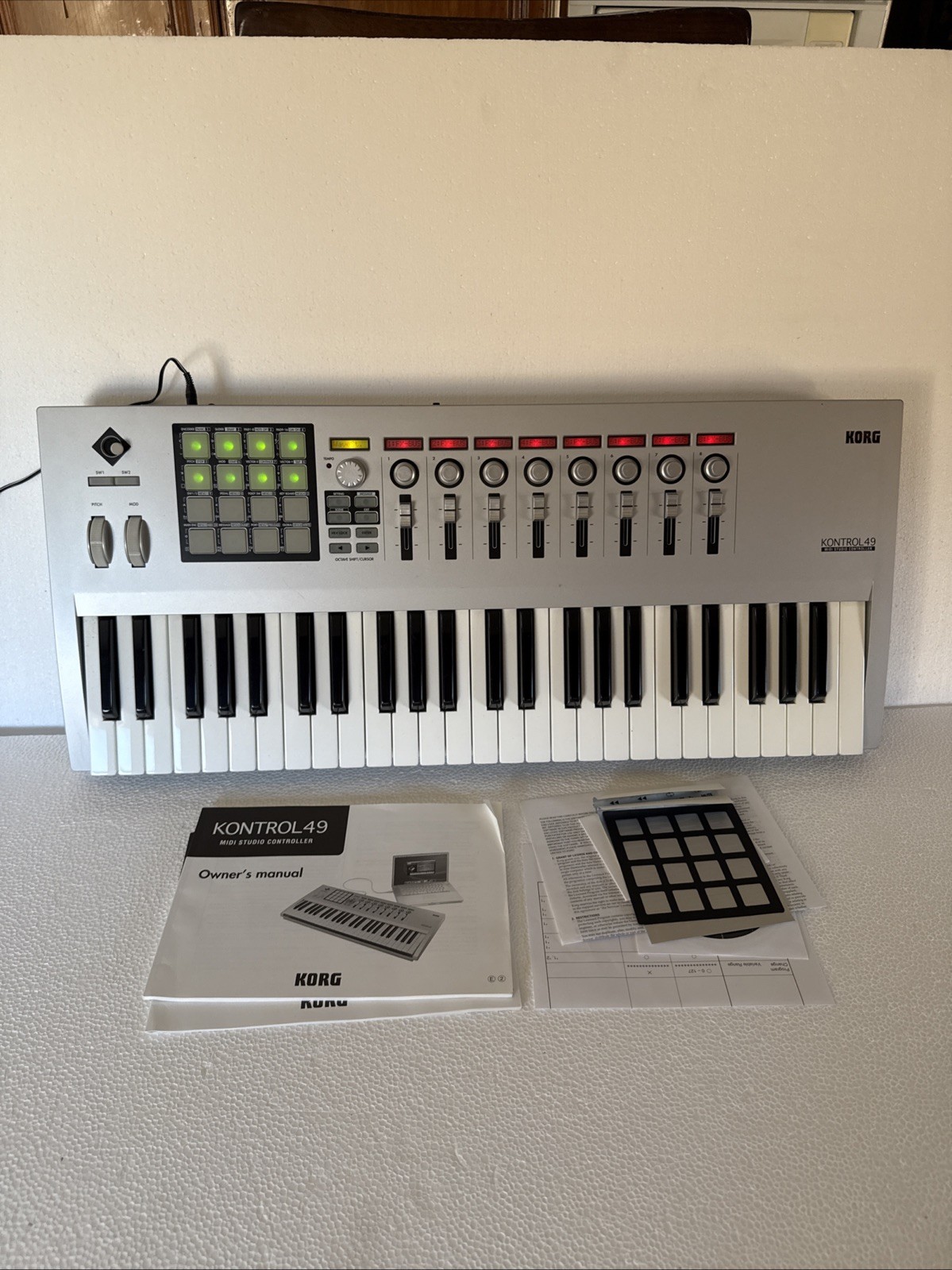 Korg Kontrol49 49-Key Keyboard midi USB