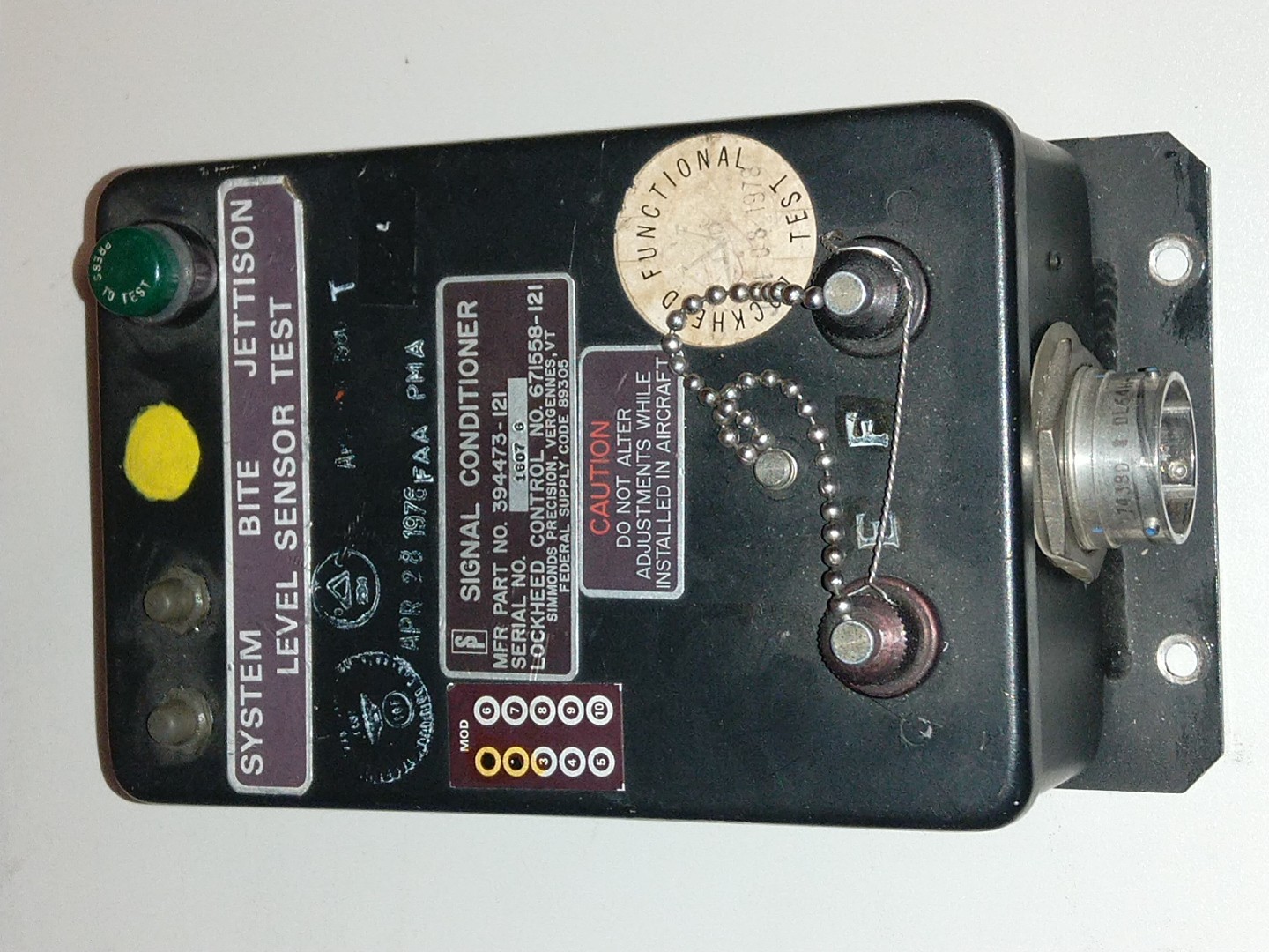 Simmonds  394473-121 Signal Conditioner Lockheed L-1011 L1011 Tristar 671558-121
