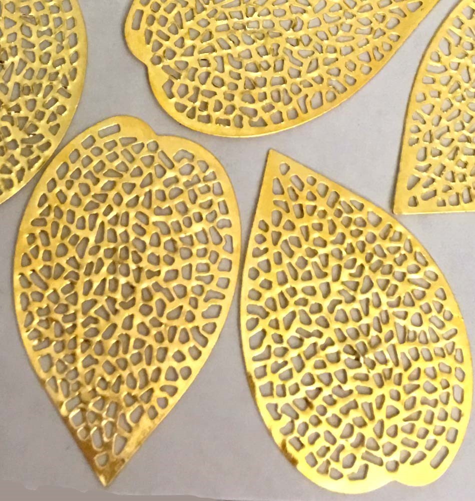 20 Gold Plated Filigree Leaf Focal Pendant 37x25mm