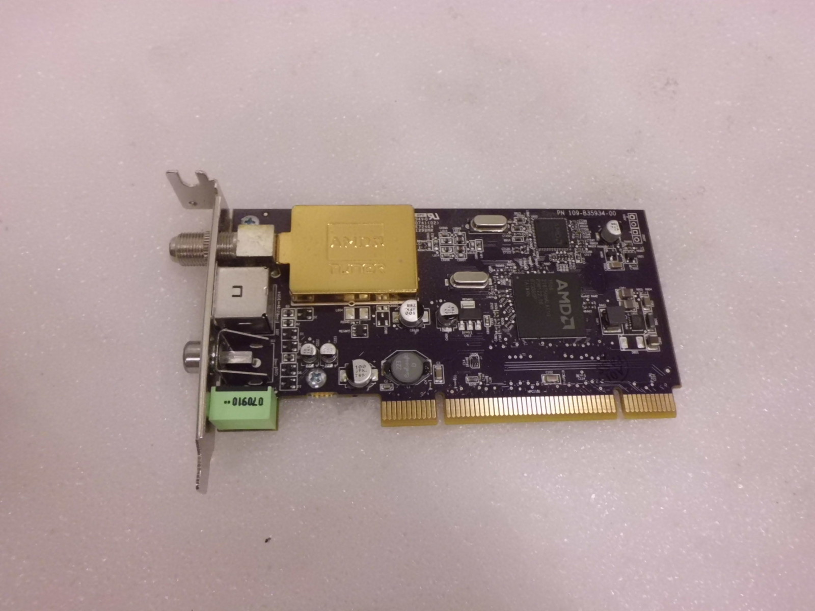 AMD 109-B35934-00 102B3590100 000001 TV WONDER 600 PCI LOW PROFILE CARD USED